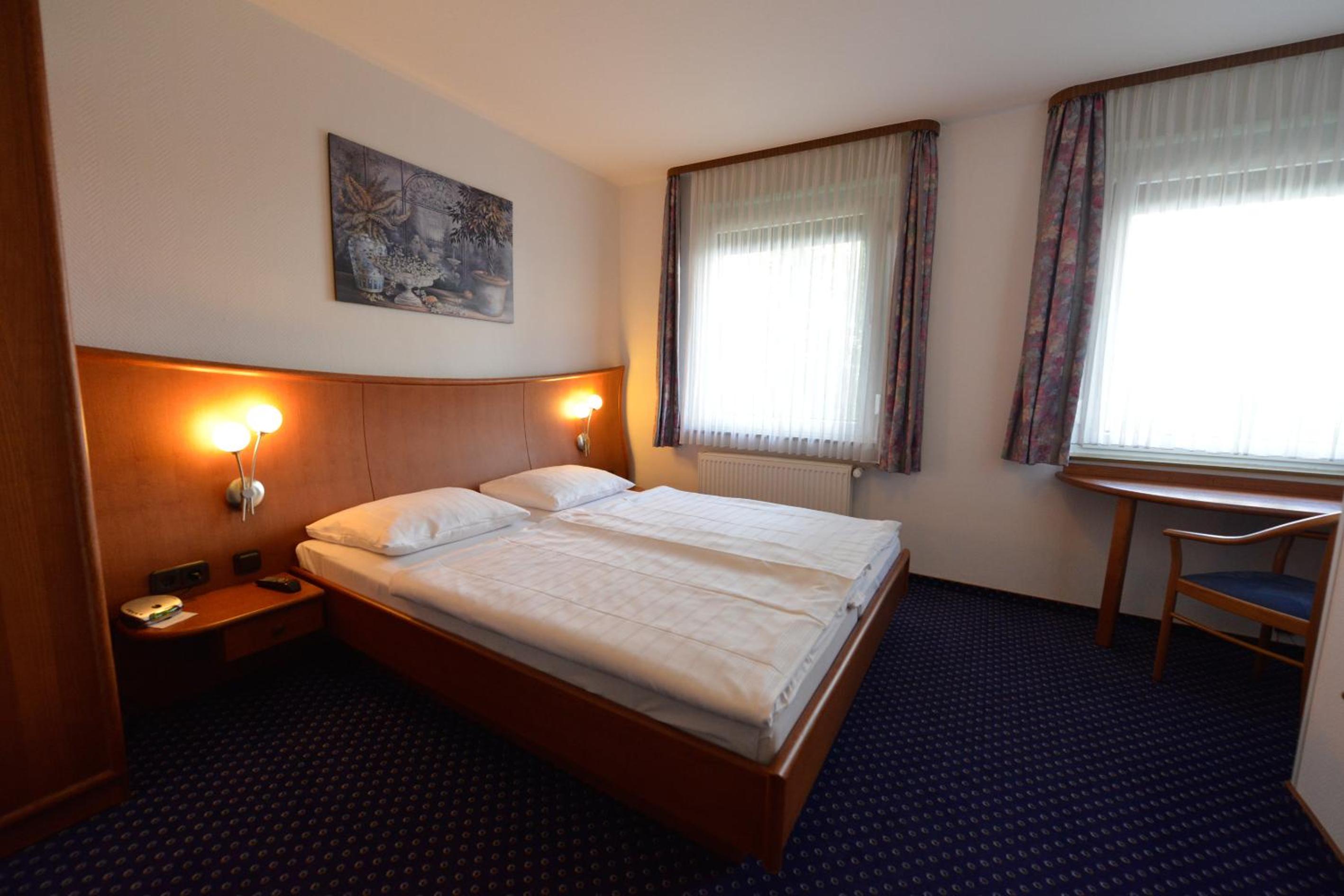 Double Room - Photo 3