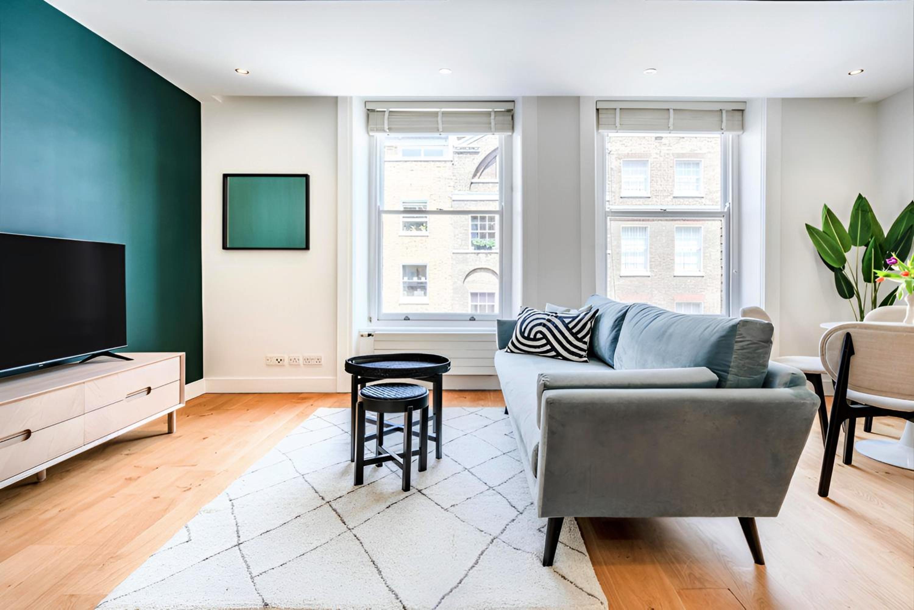 One-Bedroom Apartment with Garden View photo 3