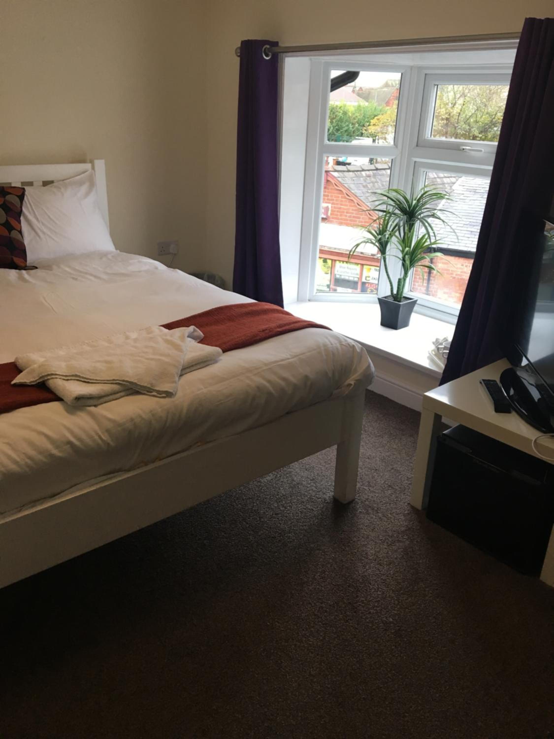 Double Room - Photo 3