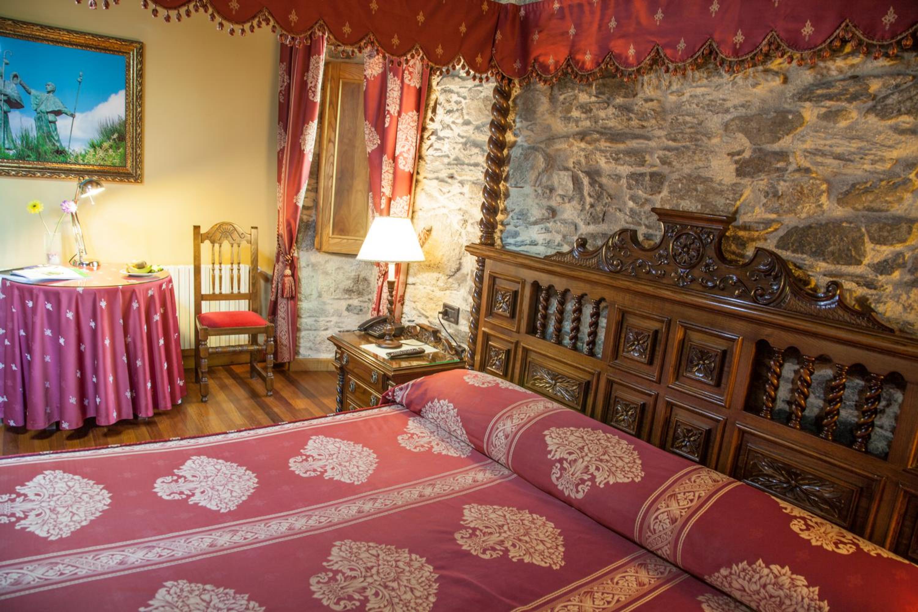 Double Room - Photo 9