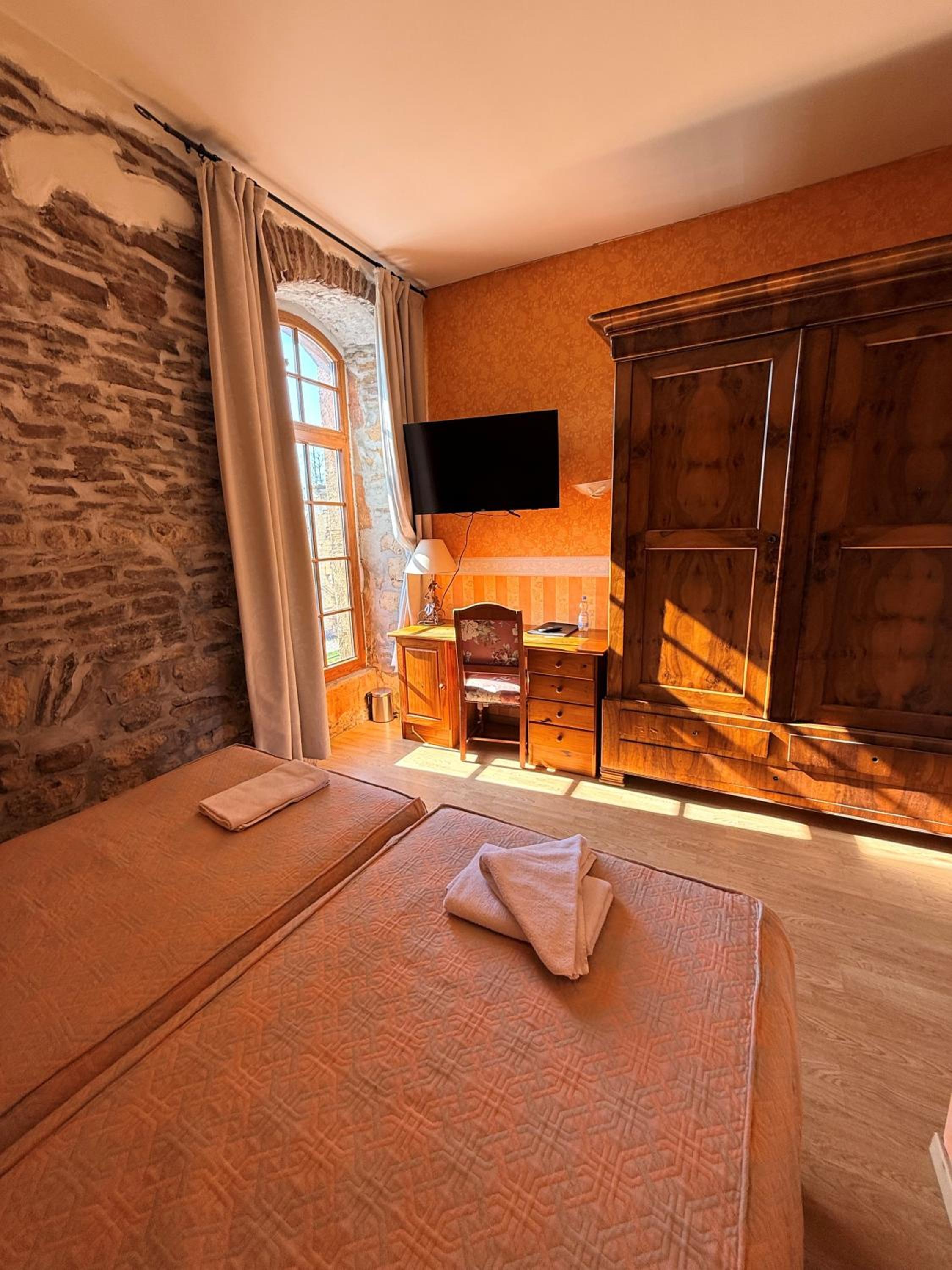 Single Room photo 1