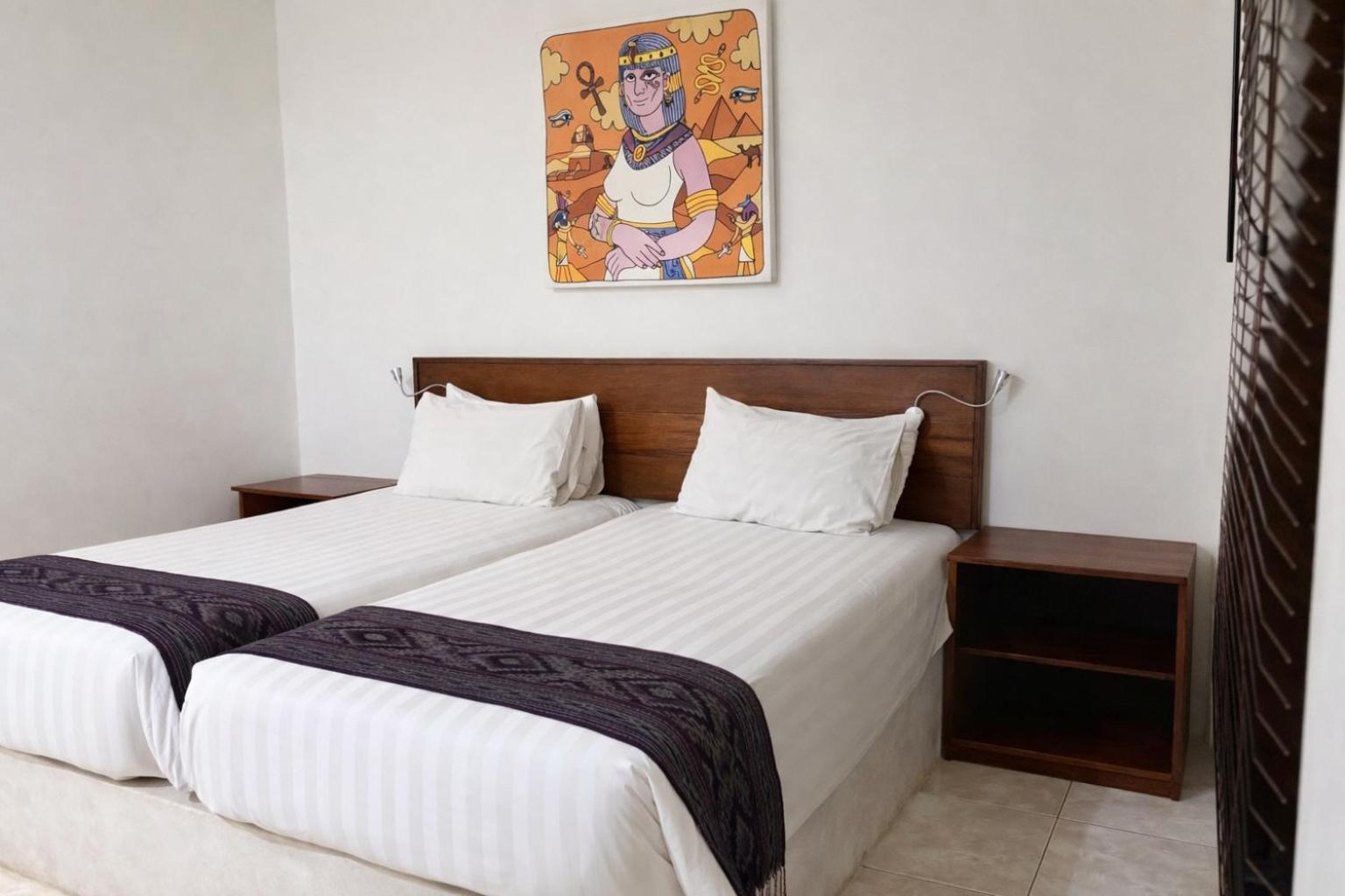 Double or Twin Room - Photo 4