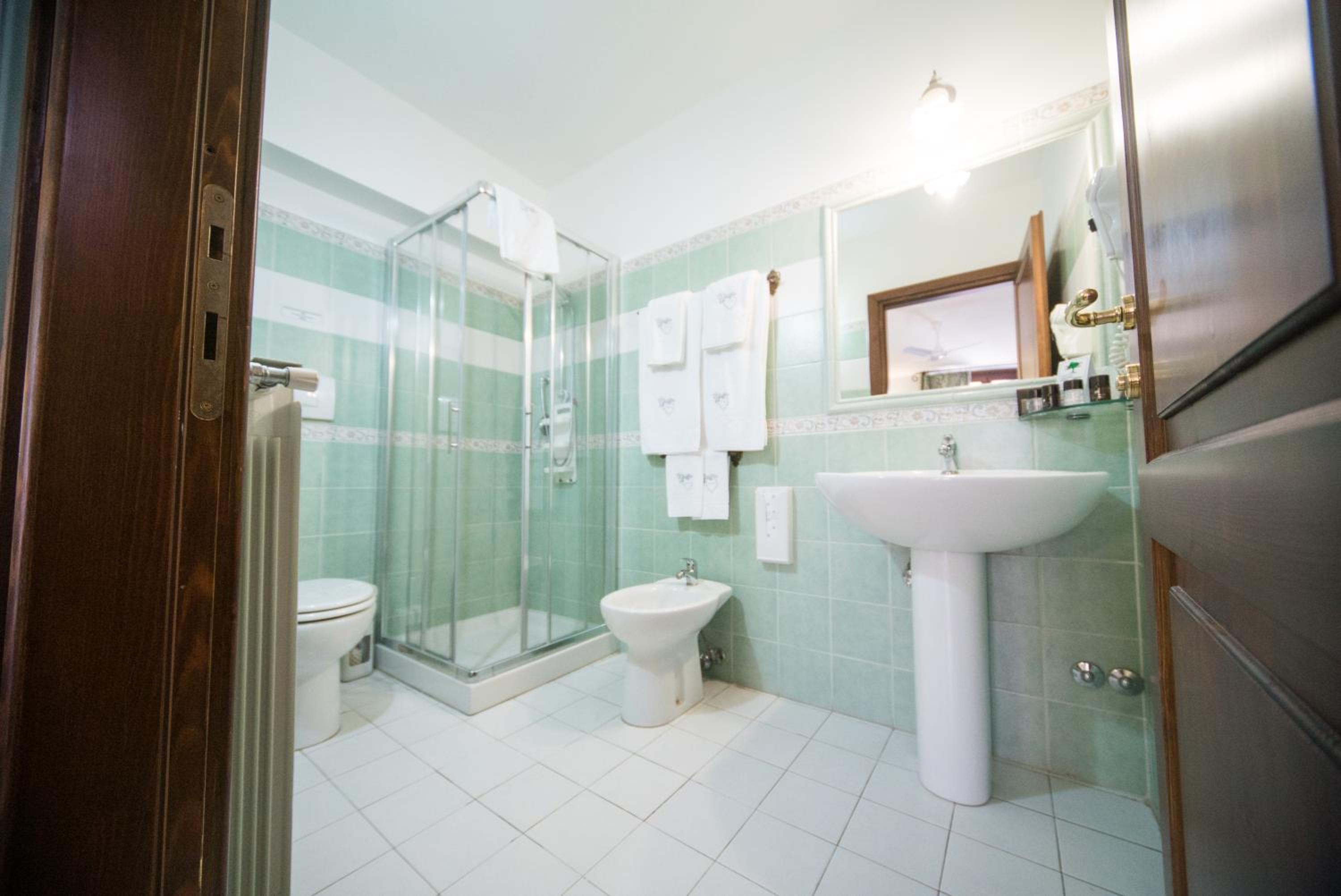 Comfort Triple Room - Photo 3