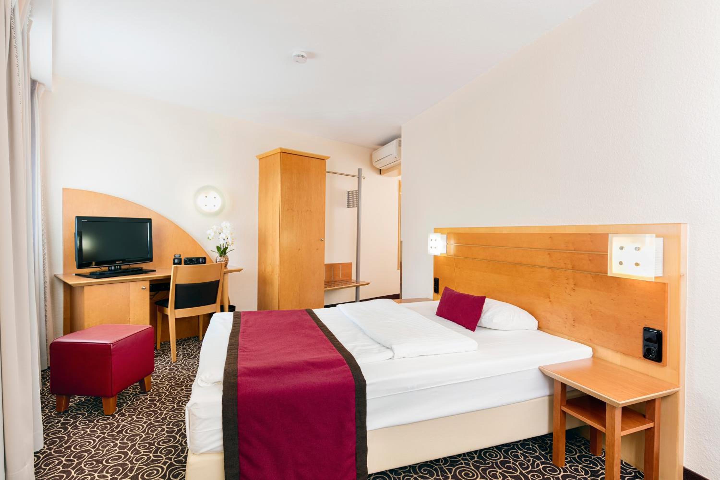 Standard Single Room photo 2