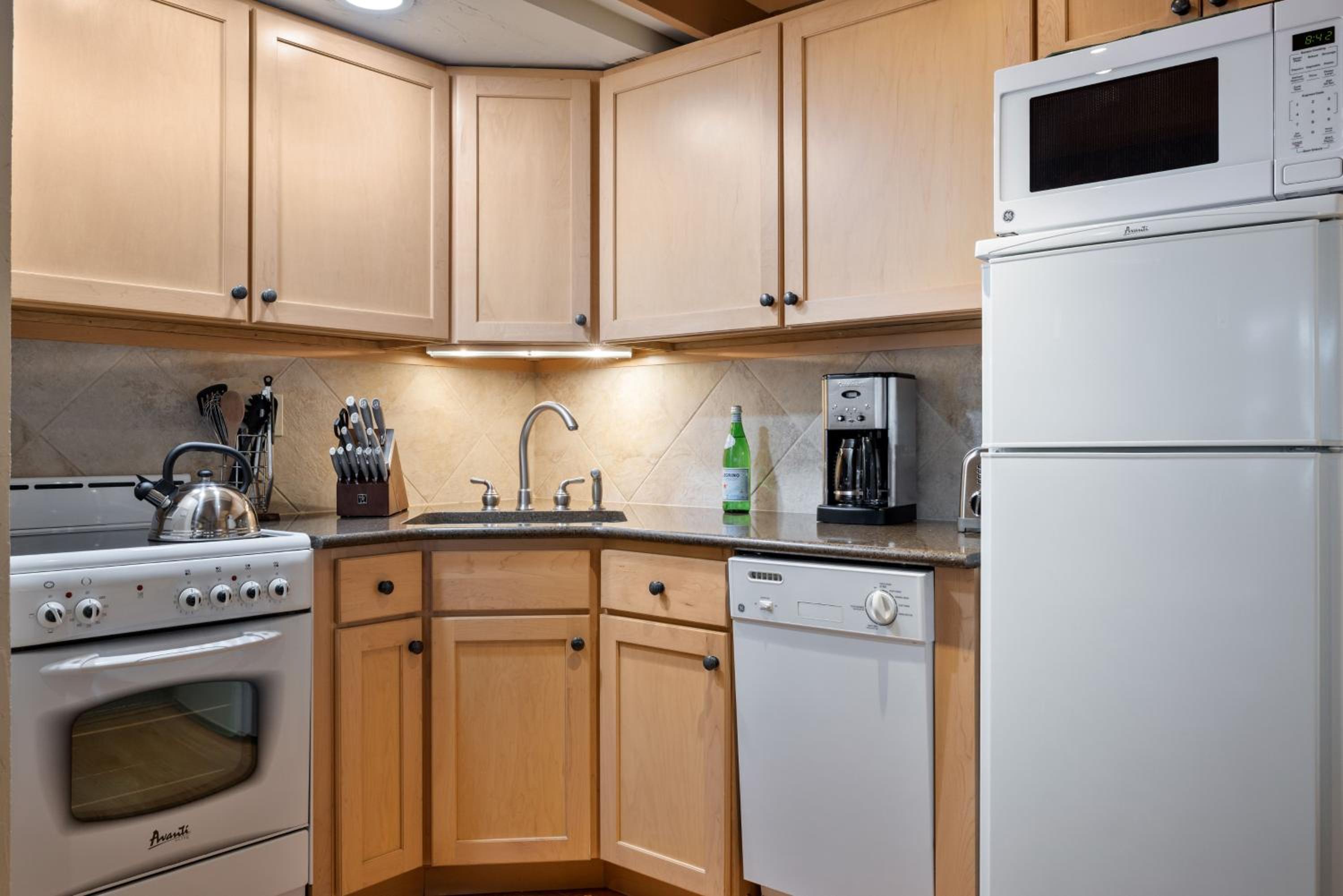 Aspenwood J2 photo 2