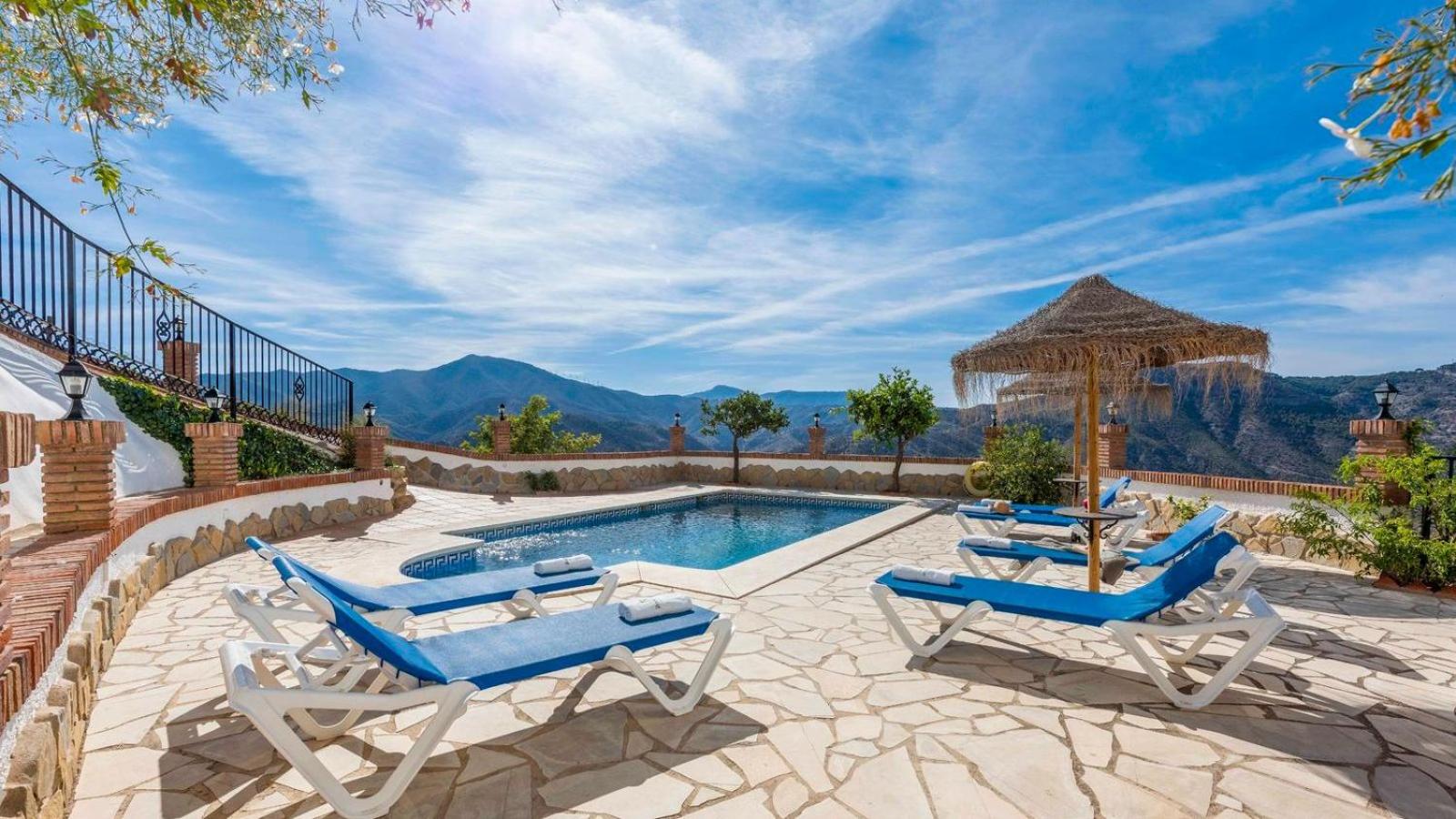 Villa de Tres Habitaciones