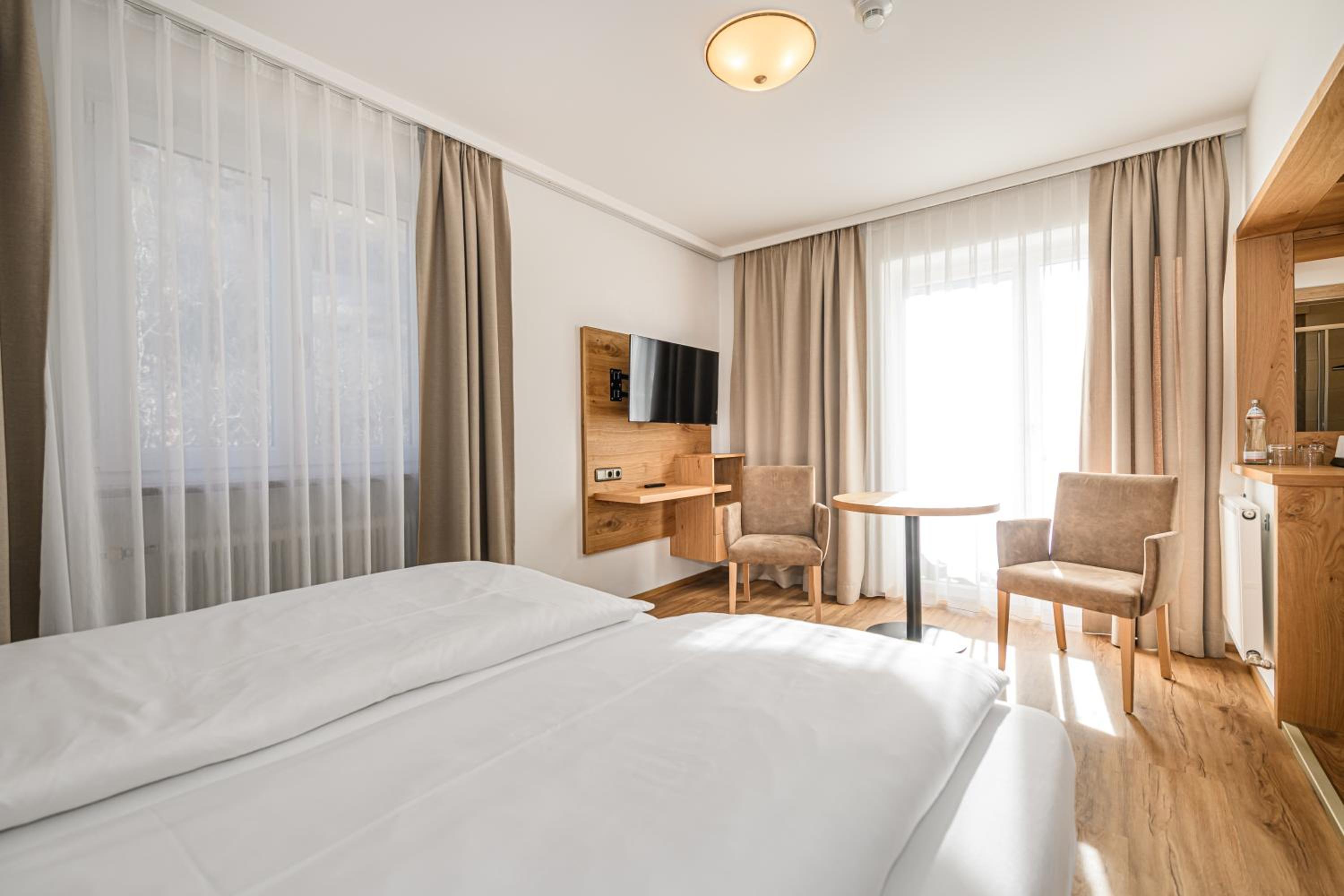 Superior King Room photo 1