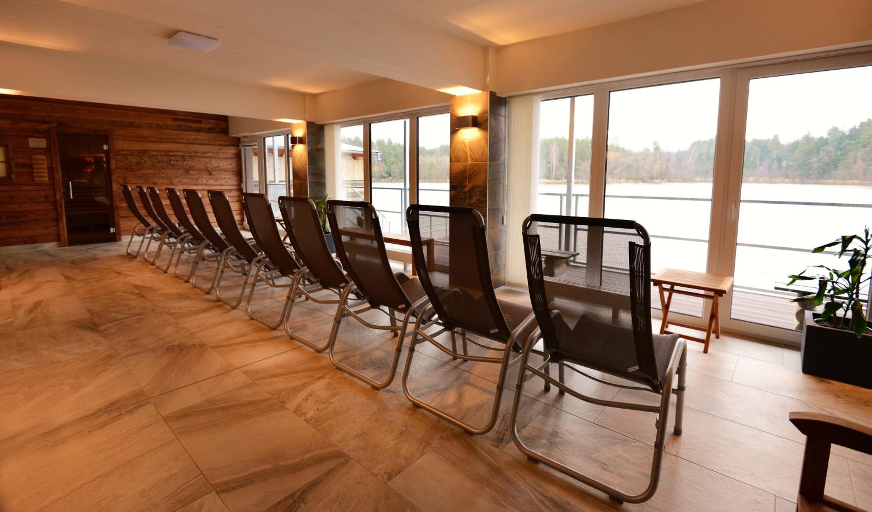 Special Offer - King Room With Balcony And Wellness Package photo 1