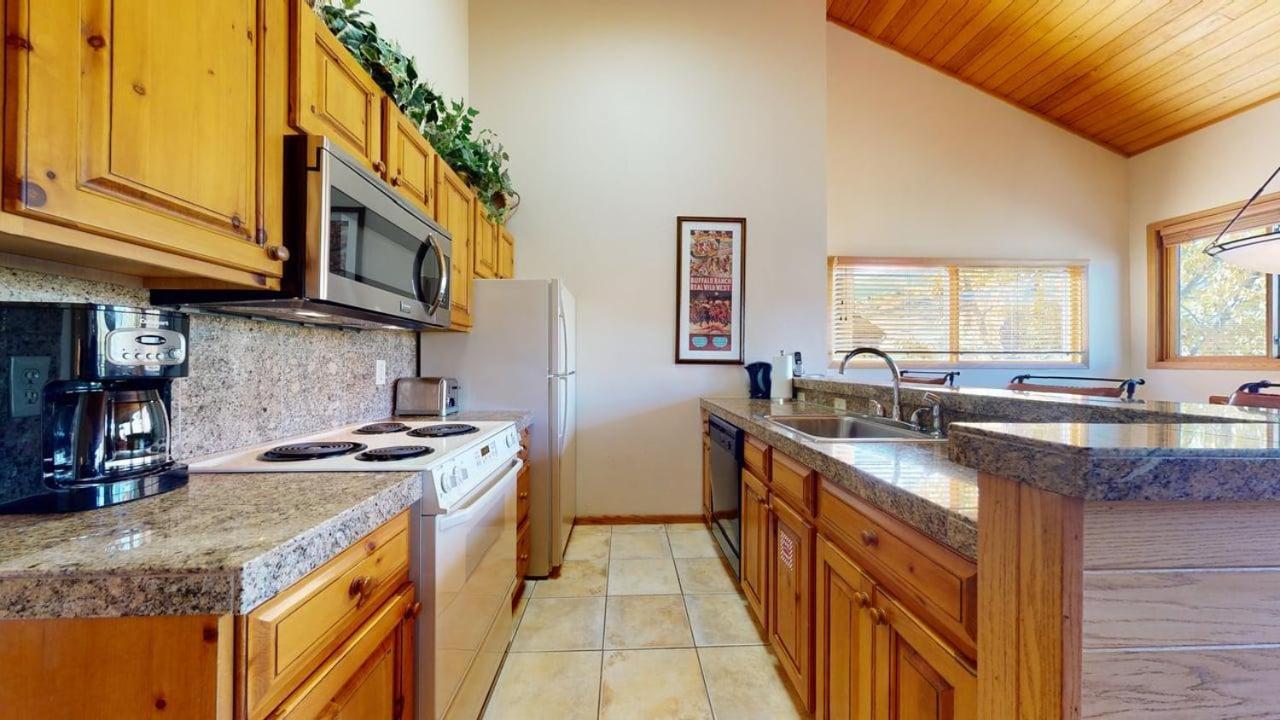 Villas at Snowmass Club - 1633 photo 2