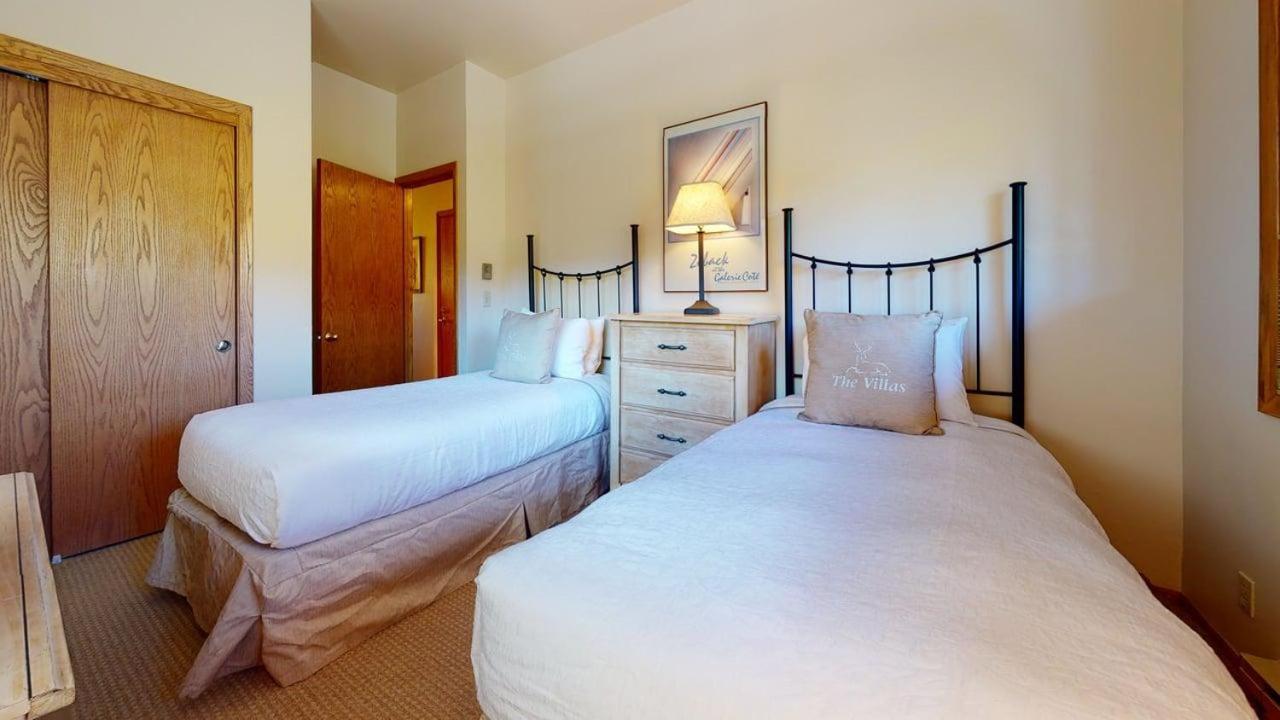 Villas at Snowmass Club - 1633 photo 3