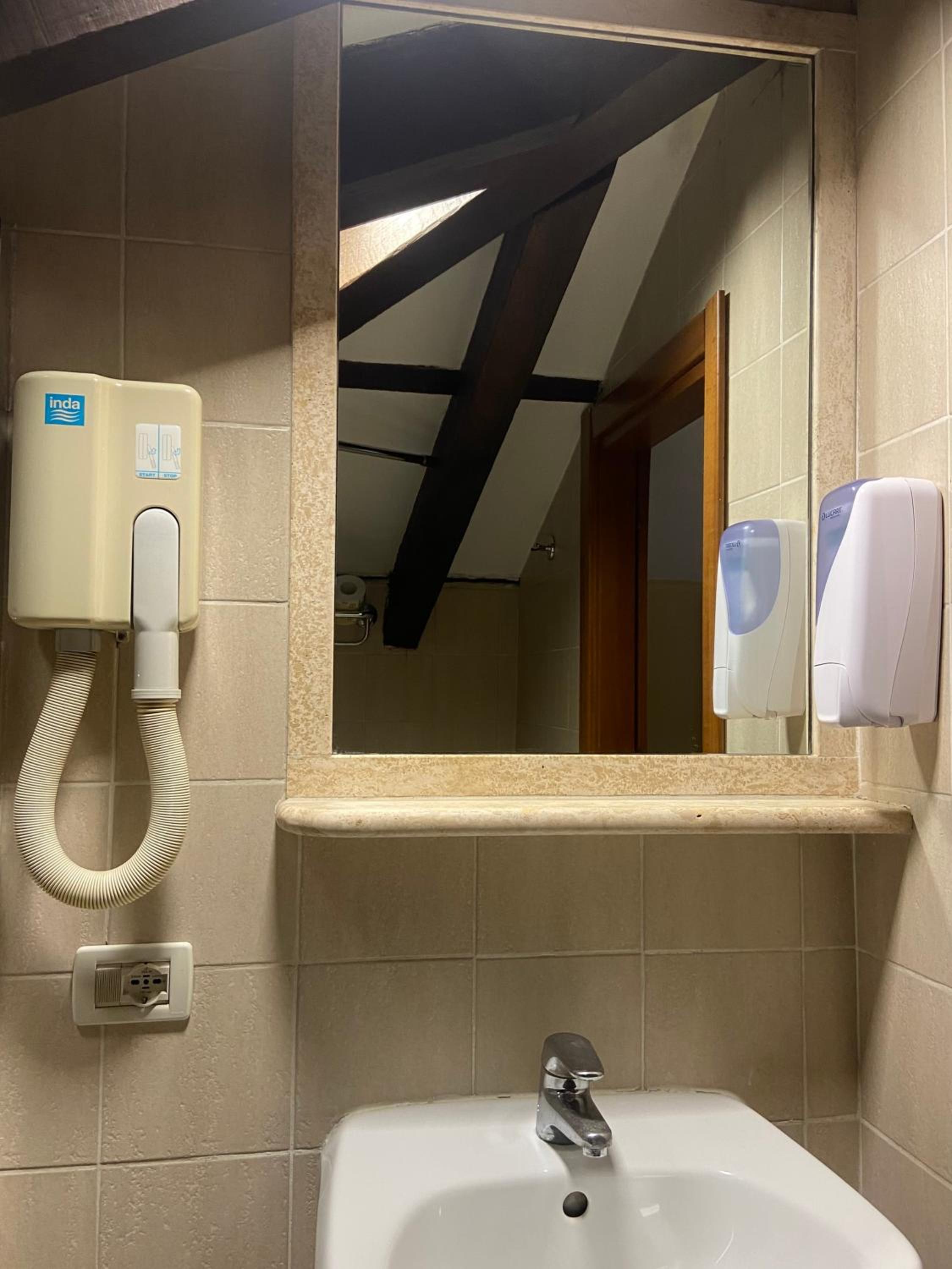 Classic Triple Room