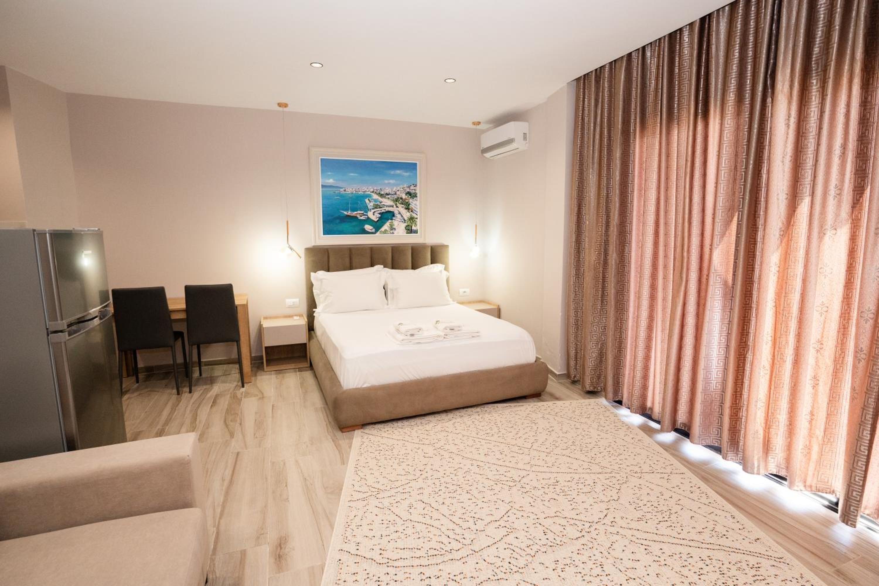 Studio with Sea View