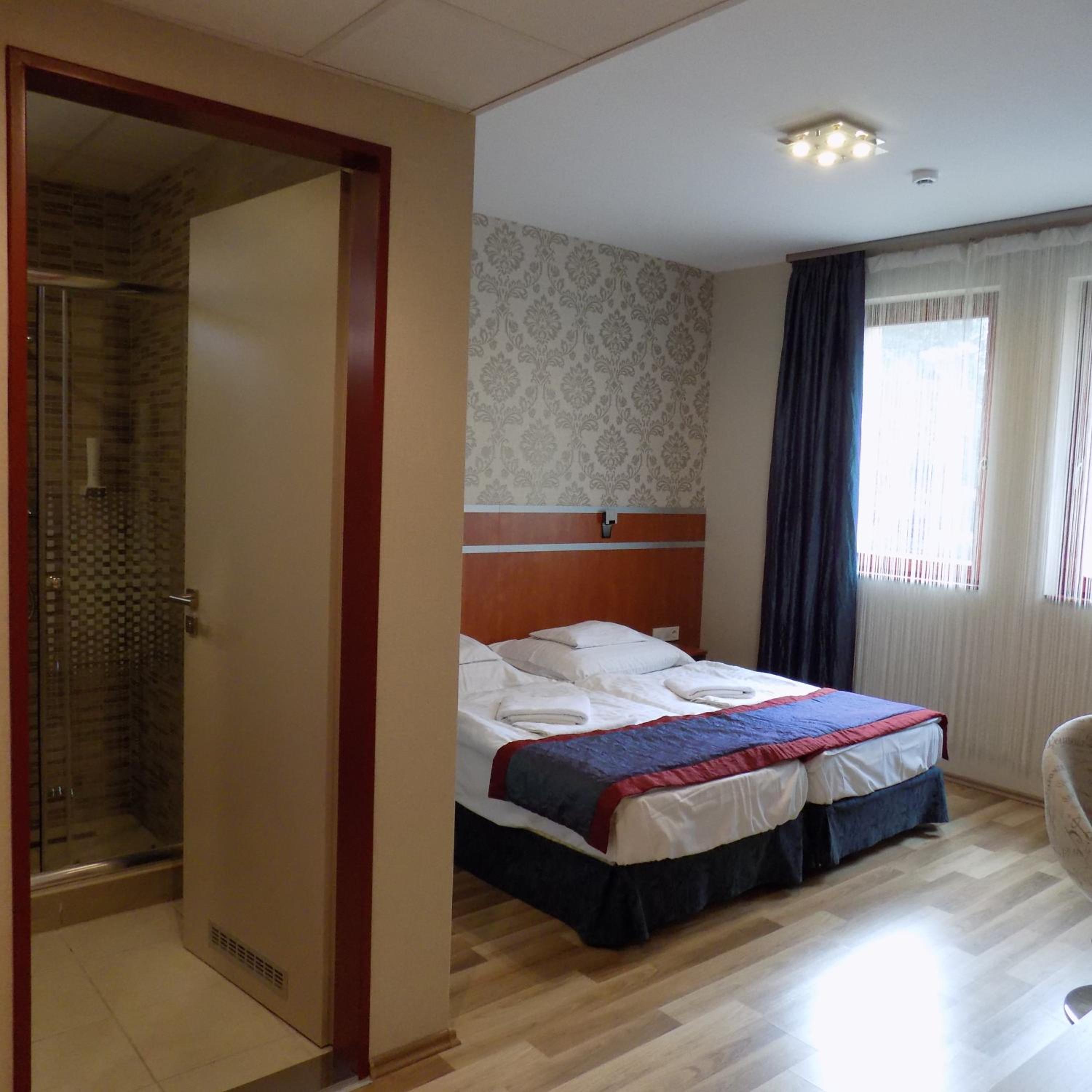 Superior Double Room photo 2