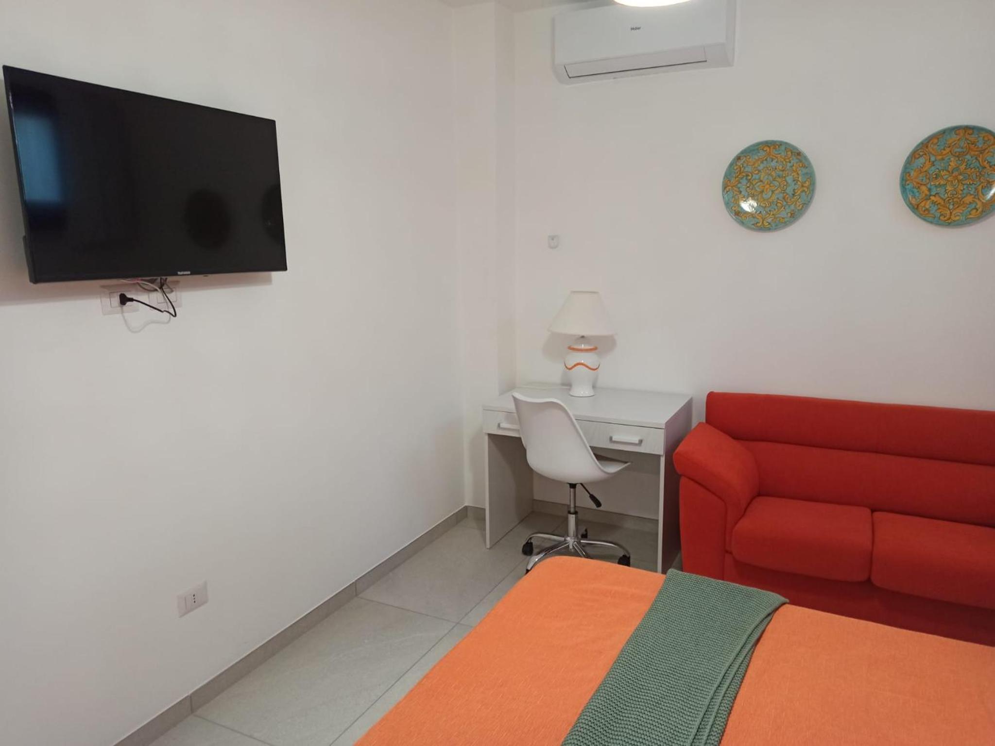 Two-Bedroom Apartment with Sea View photo 3