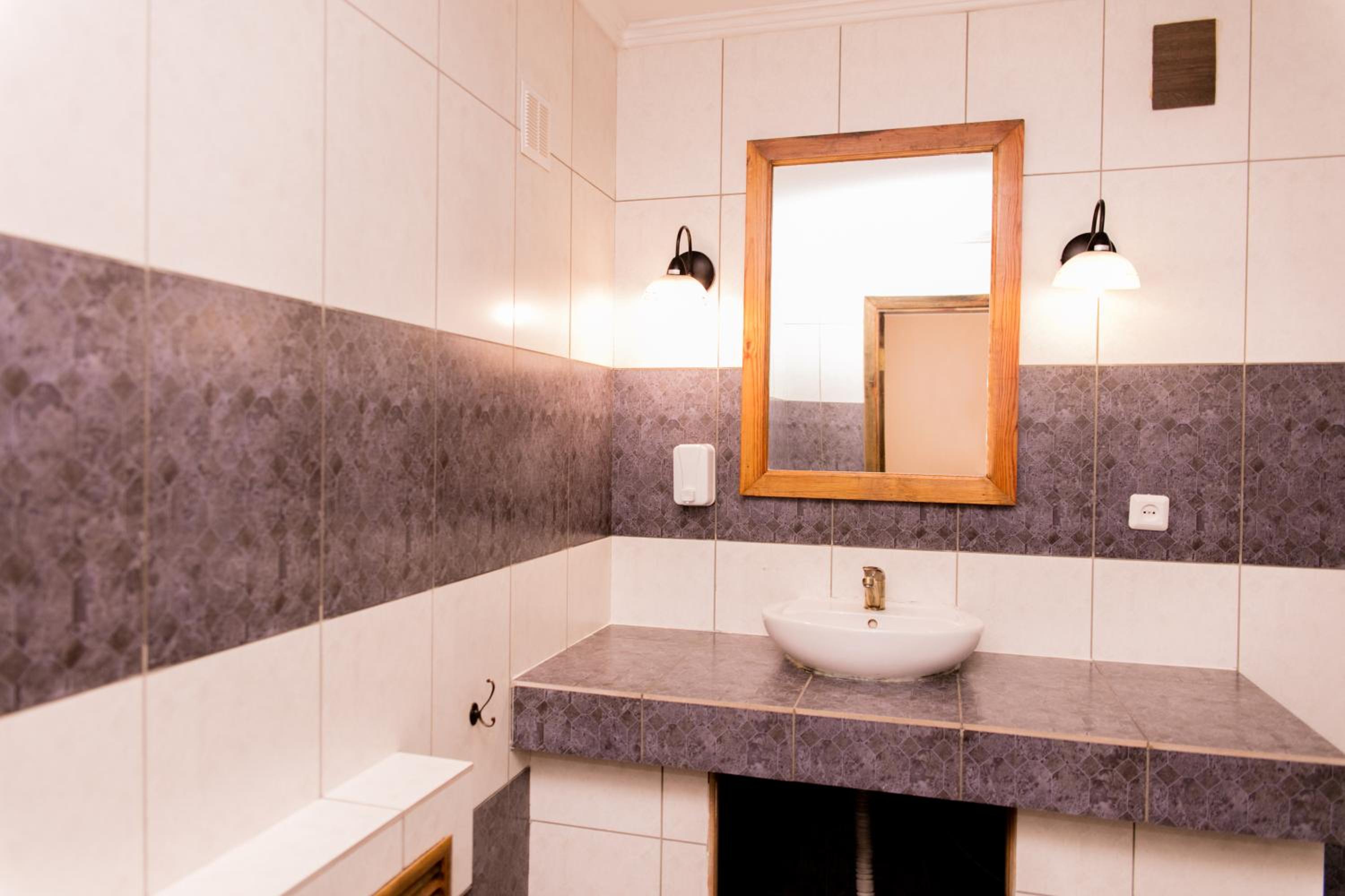 Standard Double or Twin Room photo 2
