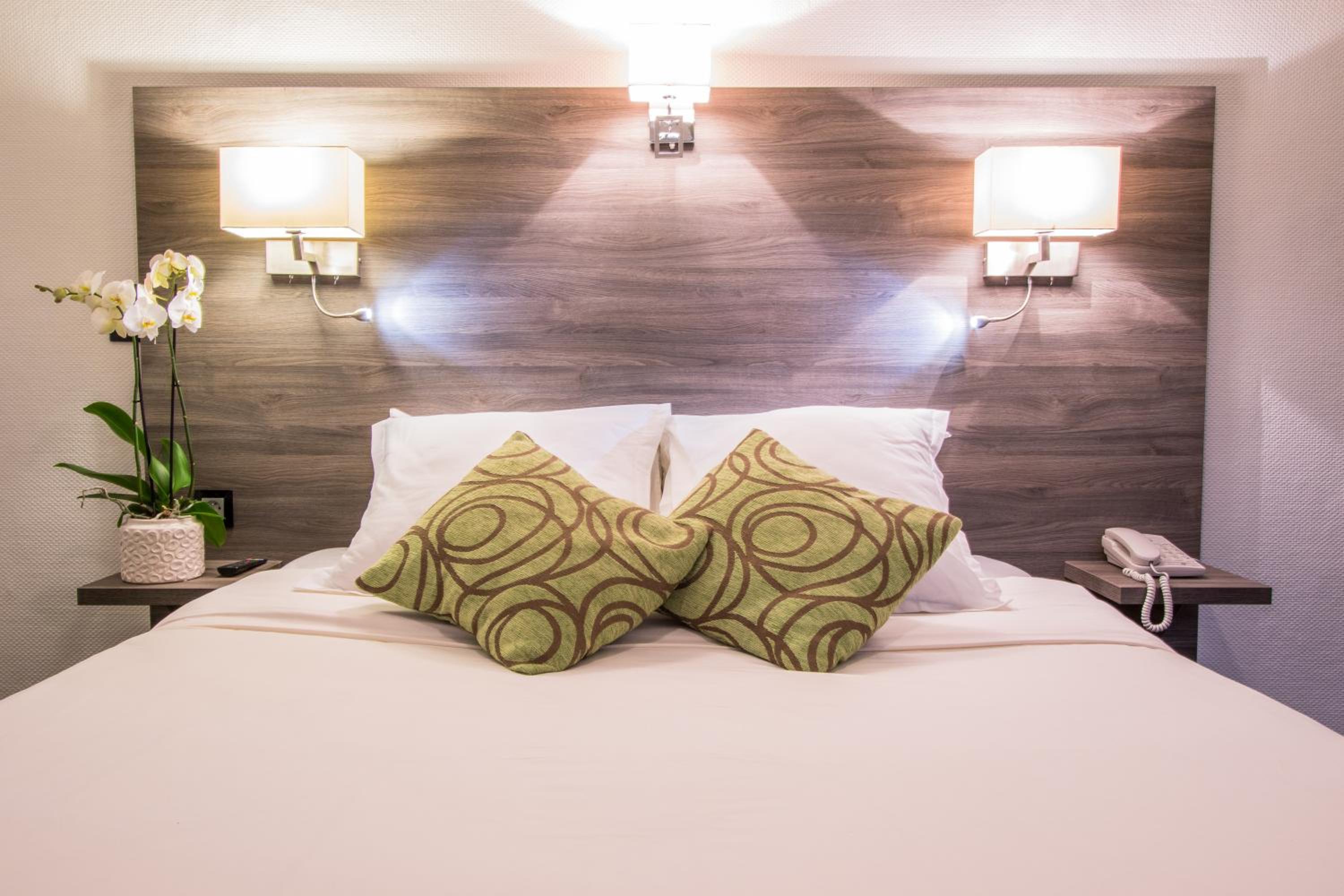 Double Room - Photo 2