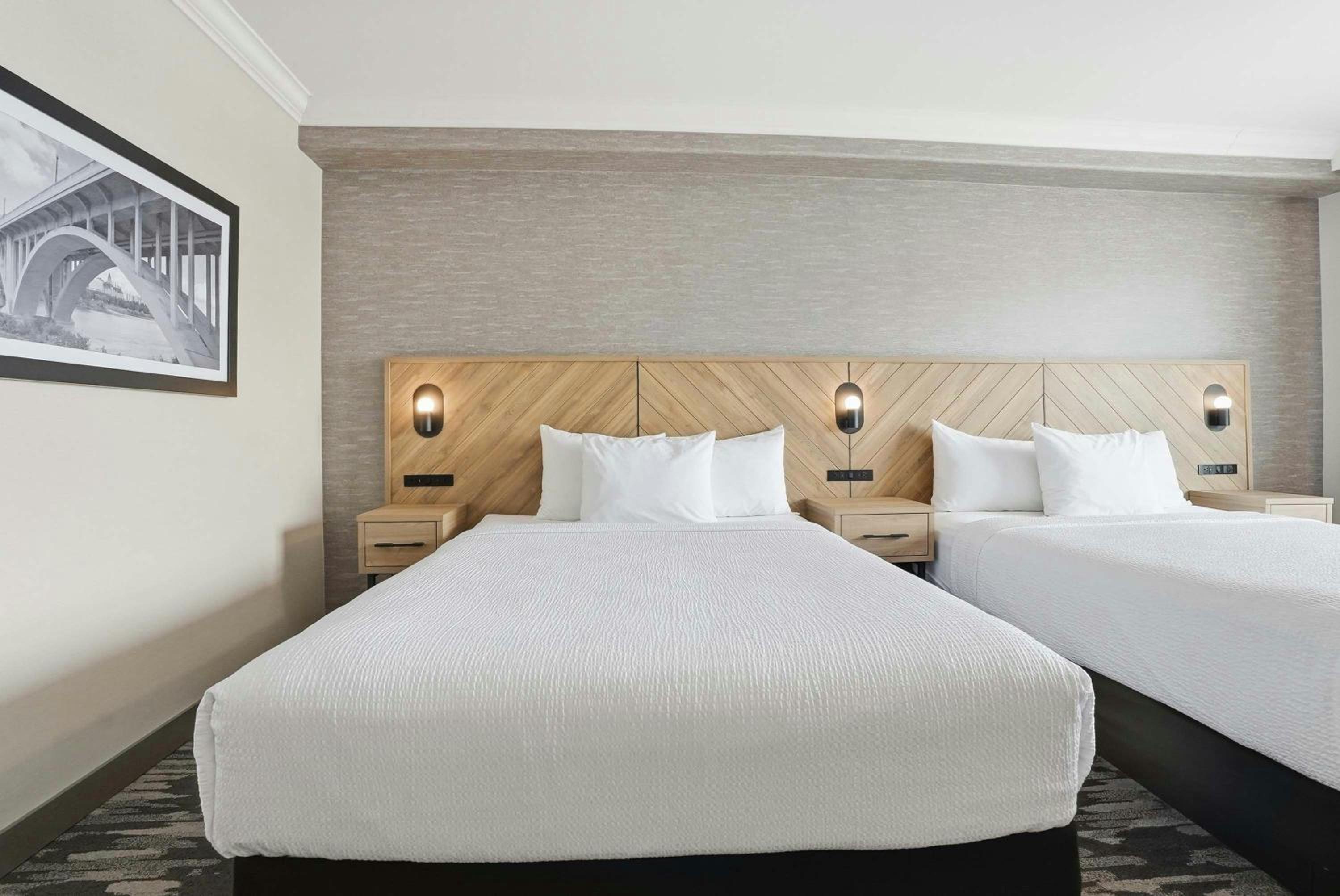 Accessible Room, 2 Queen Beds - Photo 2