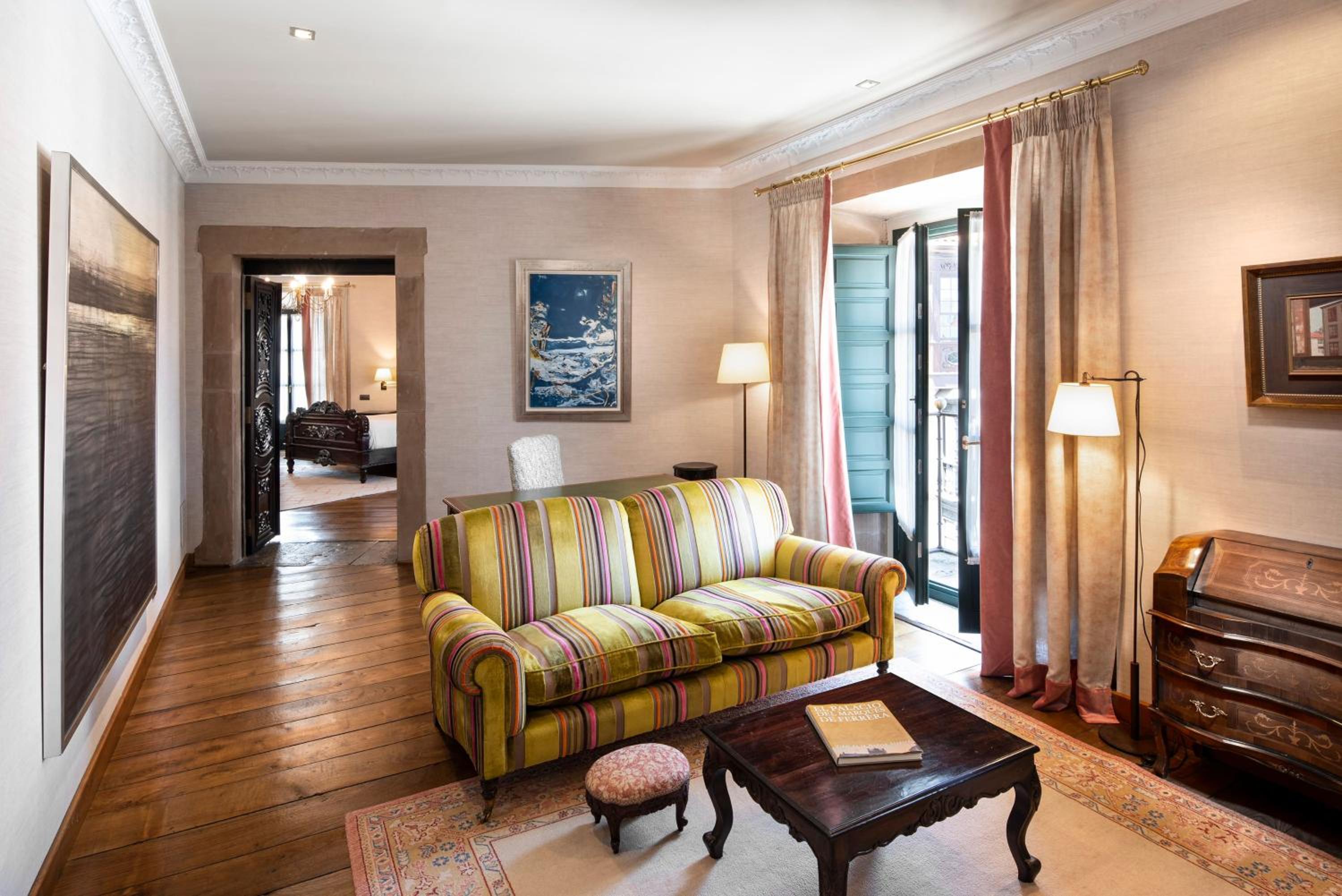 Grand Premium Room - Photo 5