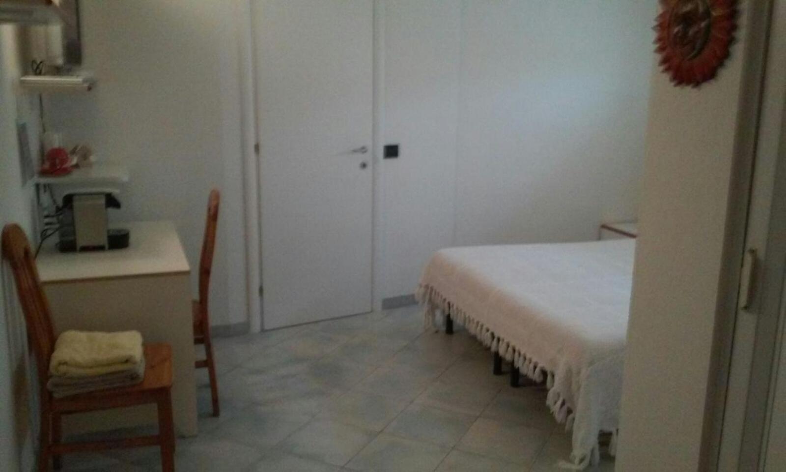 Double Room with Extra Bed - Photo 1