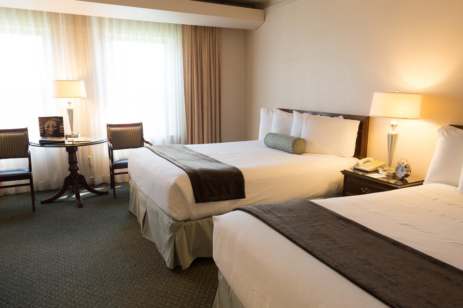 Deluxe Room with Two Double Beds - Photo 1