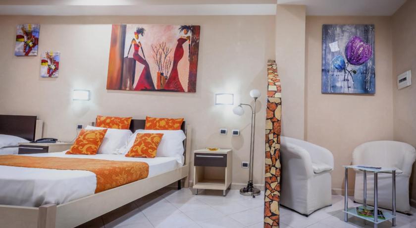 Triple Room - Photo 6