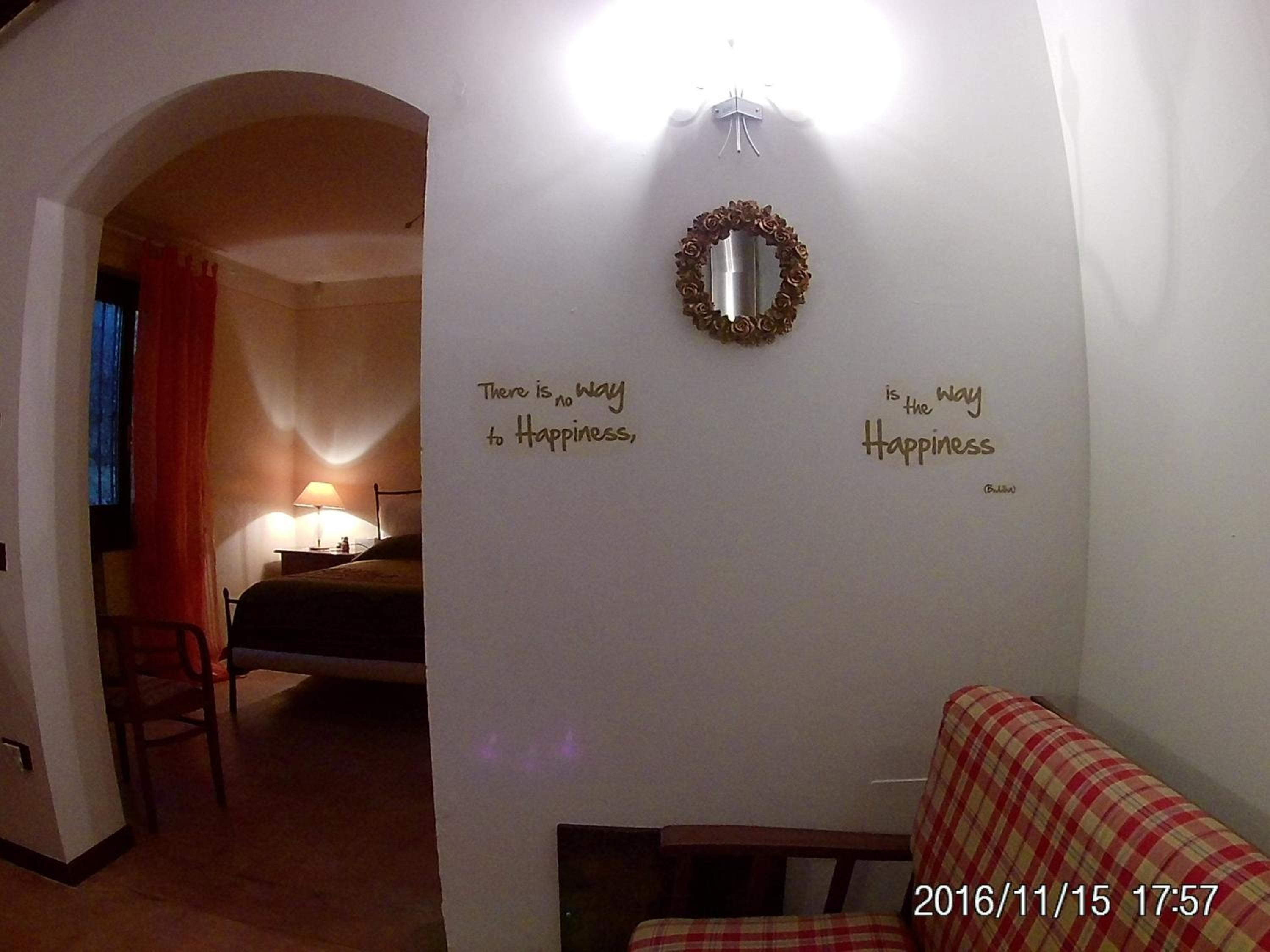 Apartment - Photo 4