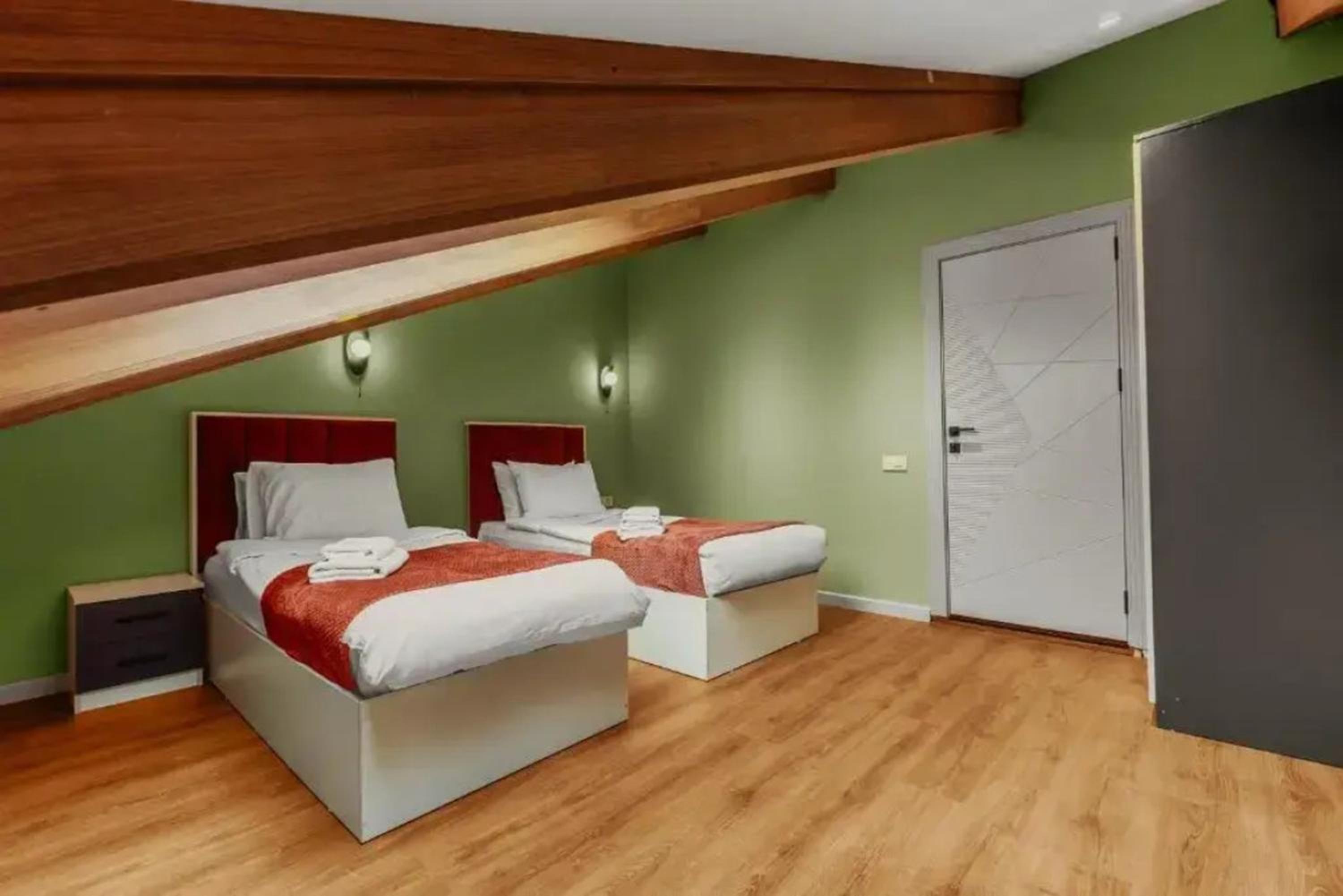 Two-Bedroom Deluxe Apartment