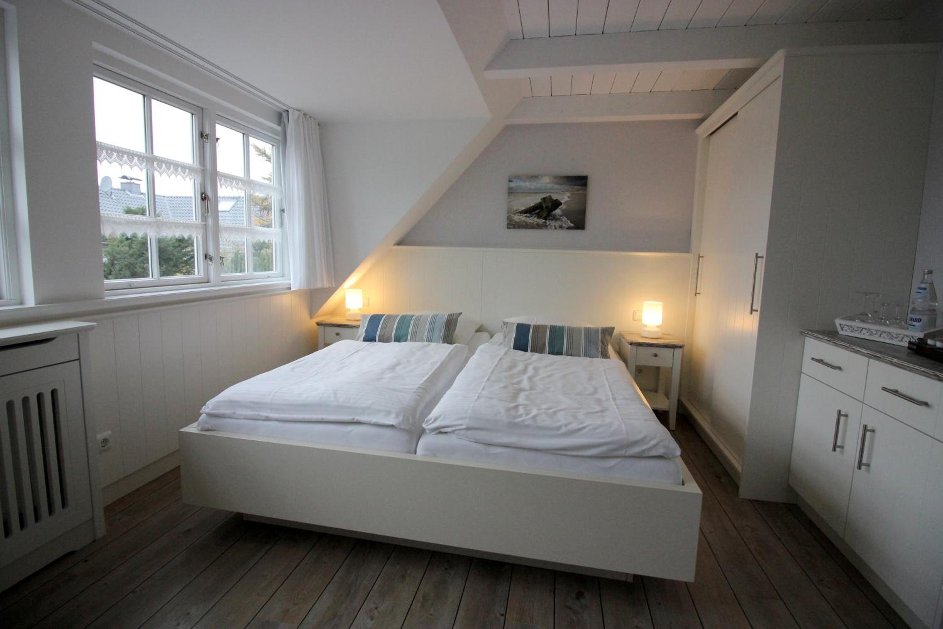 Suite 17