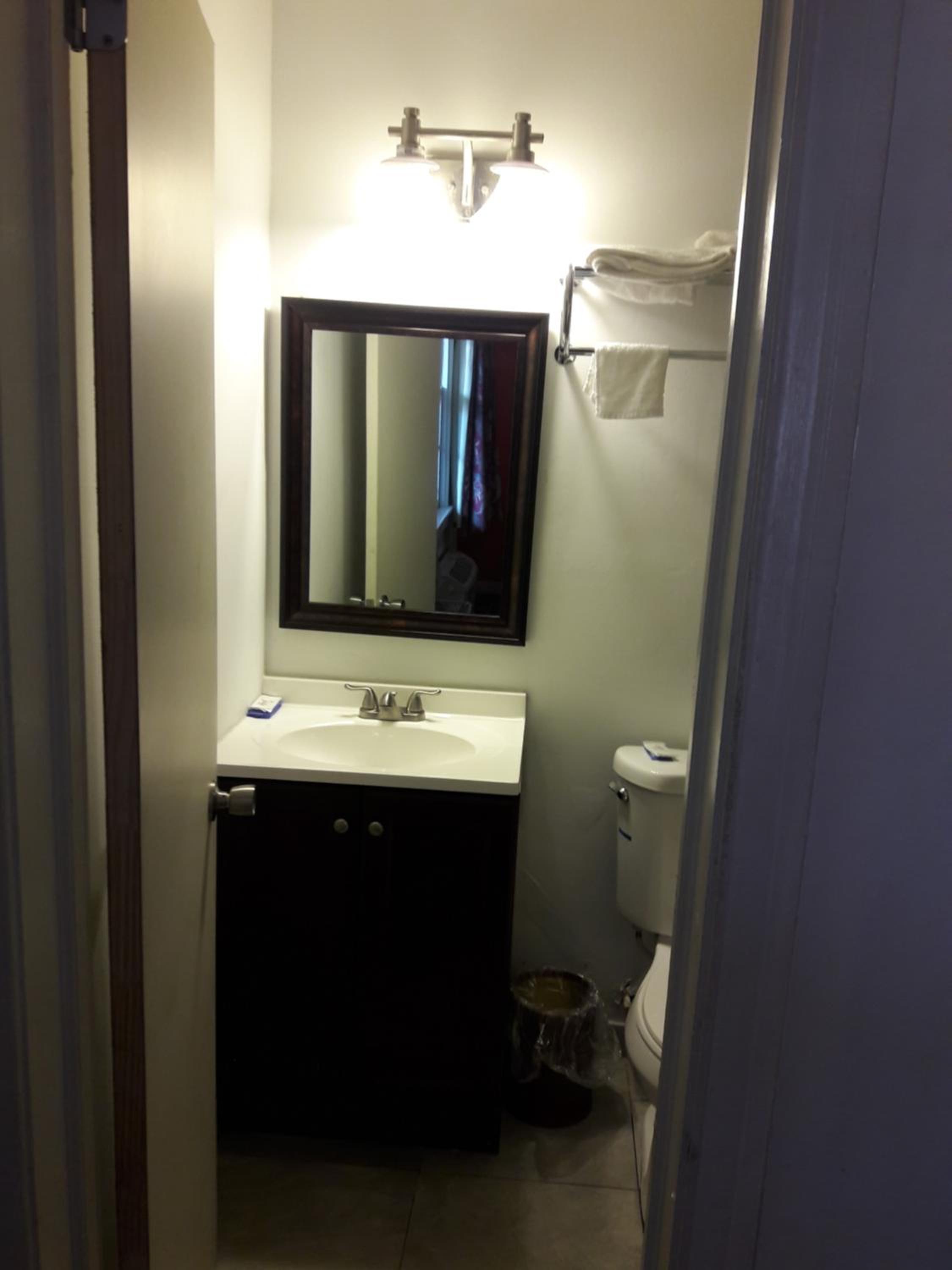 Deluxe 2 Full Beds Non Smoking photo 3