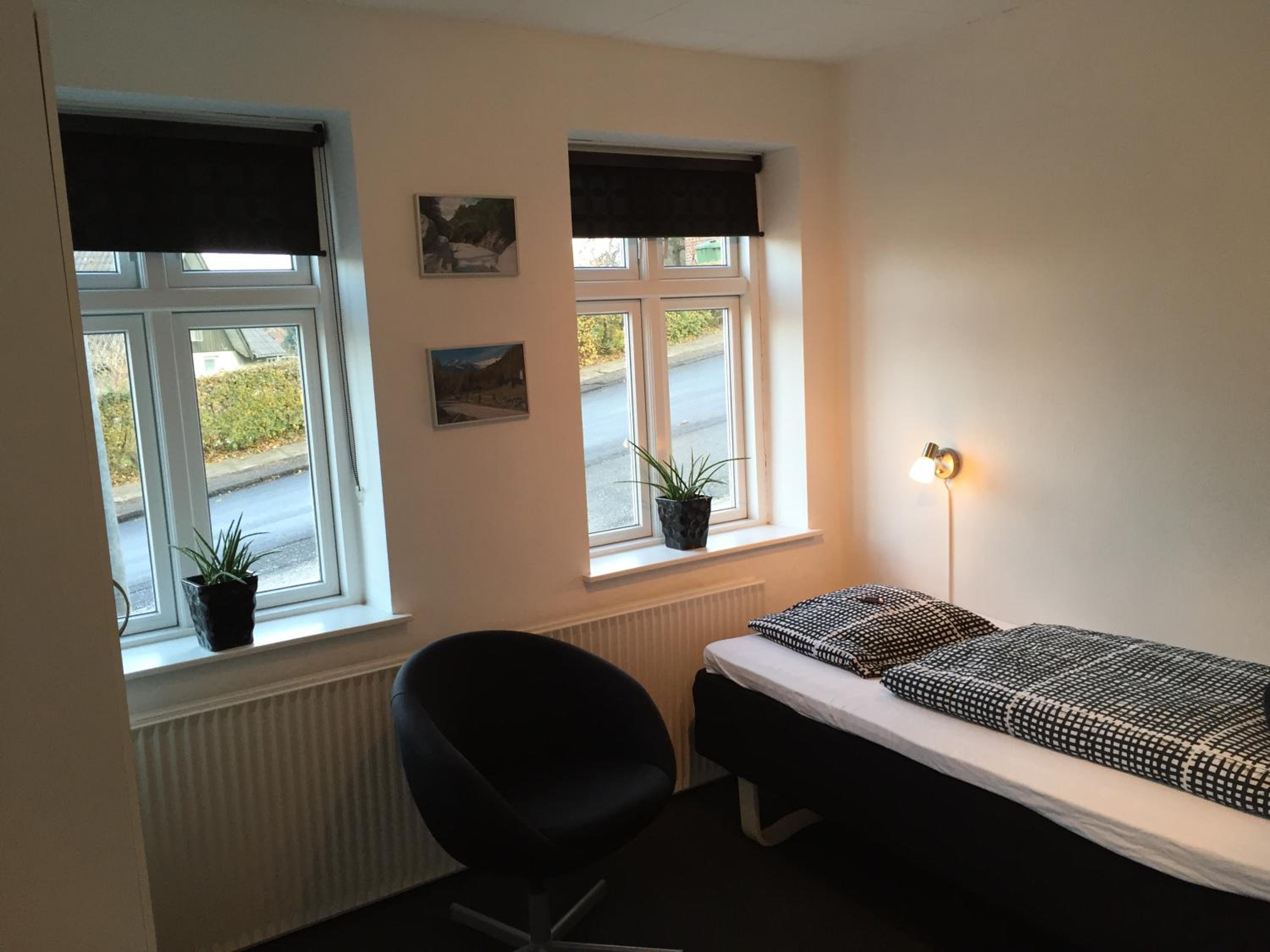 Double or Twin Room with Shared Bathroom