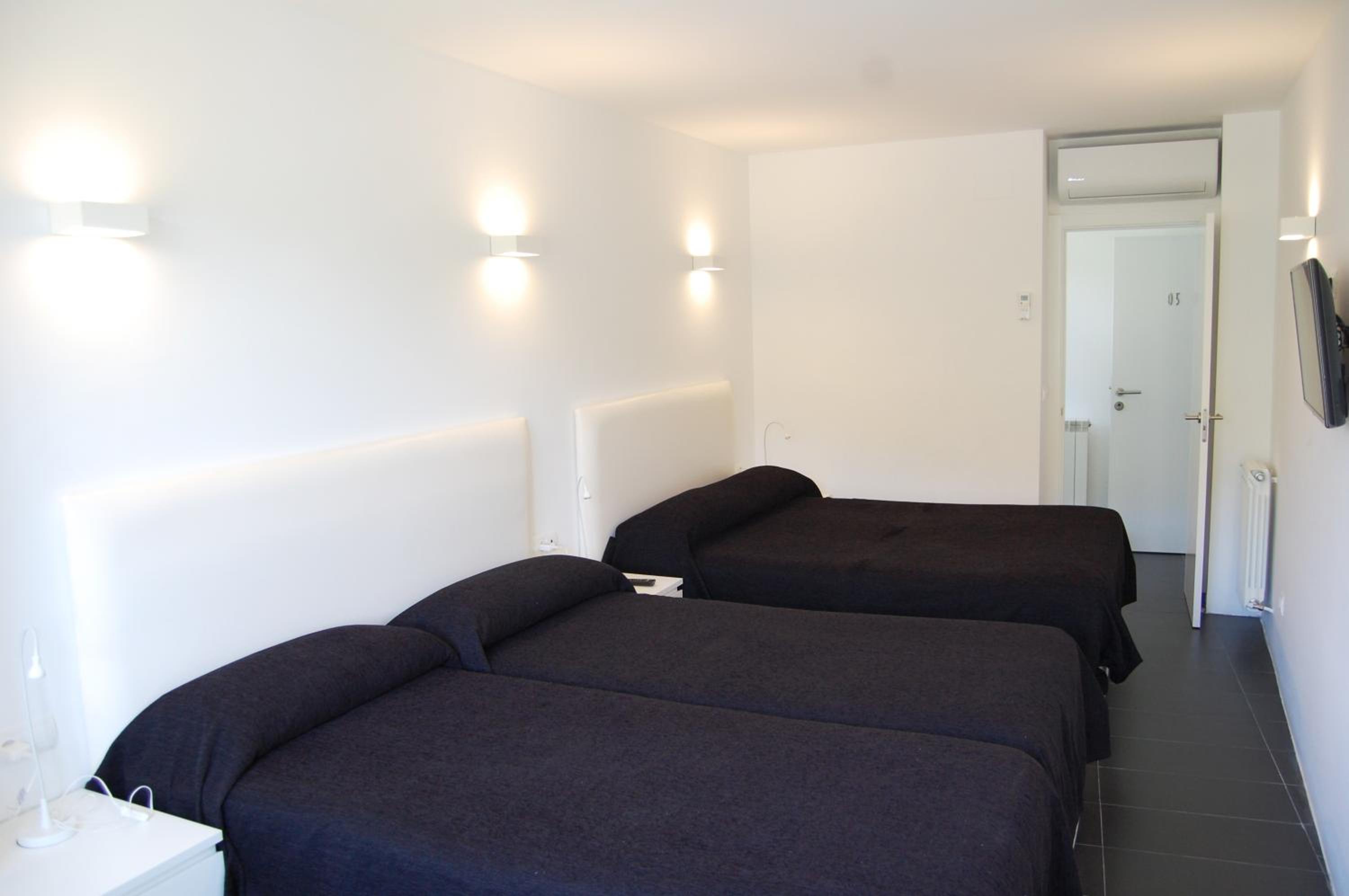 Classic Quadruple Room