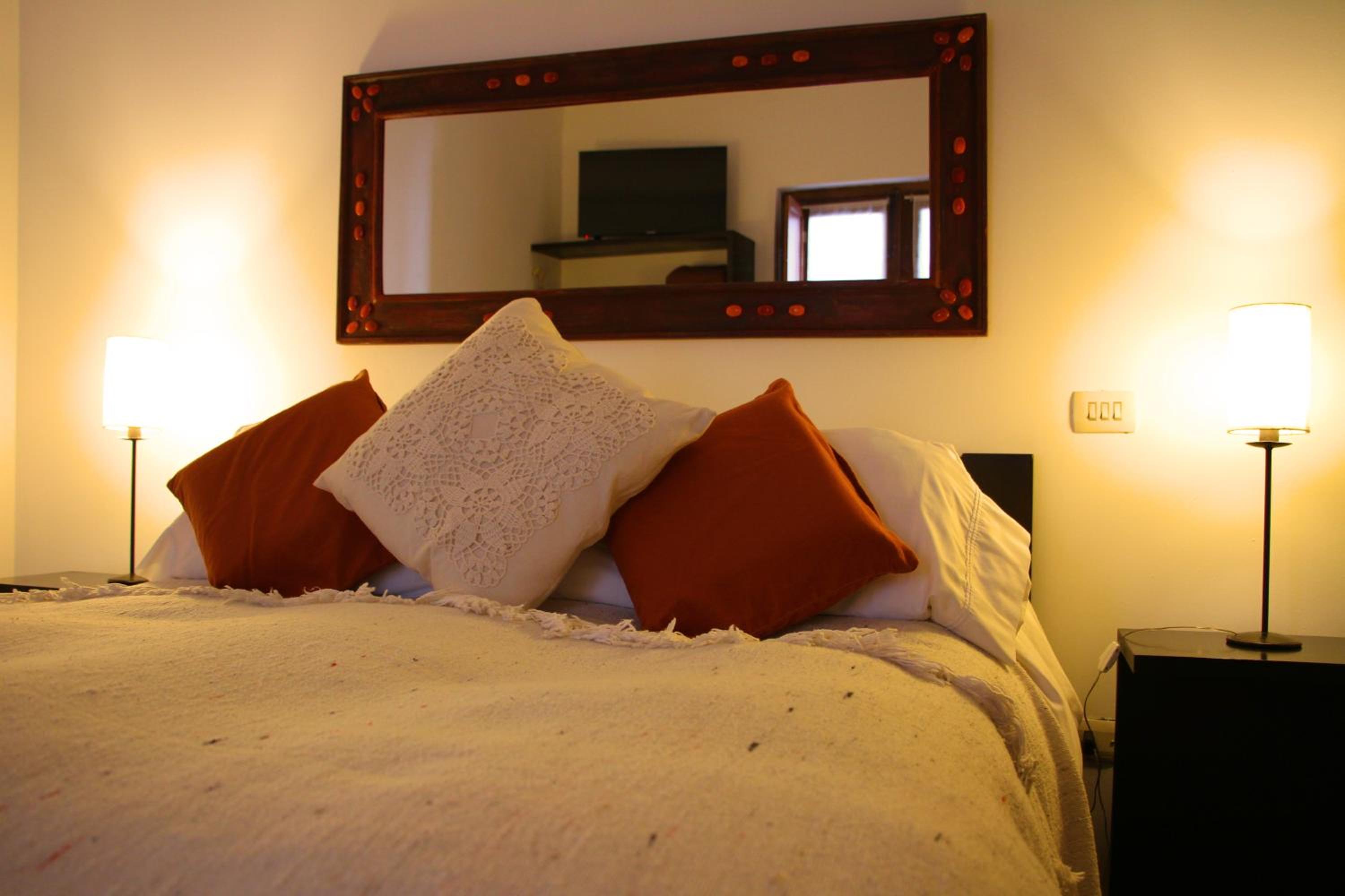 Standard Double Room - Internal photo 2