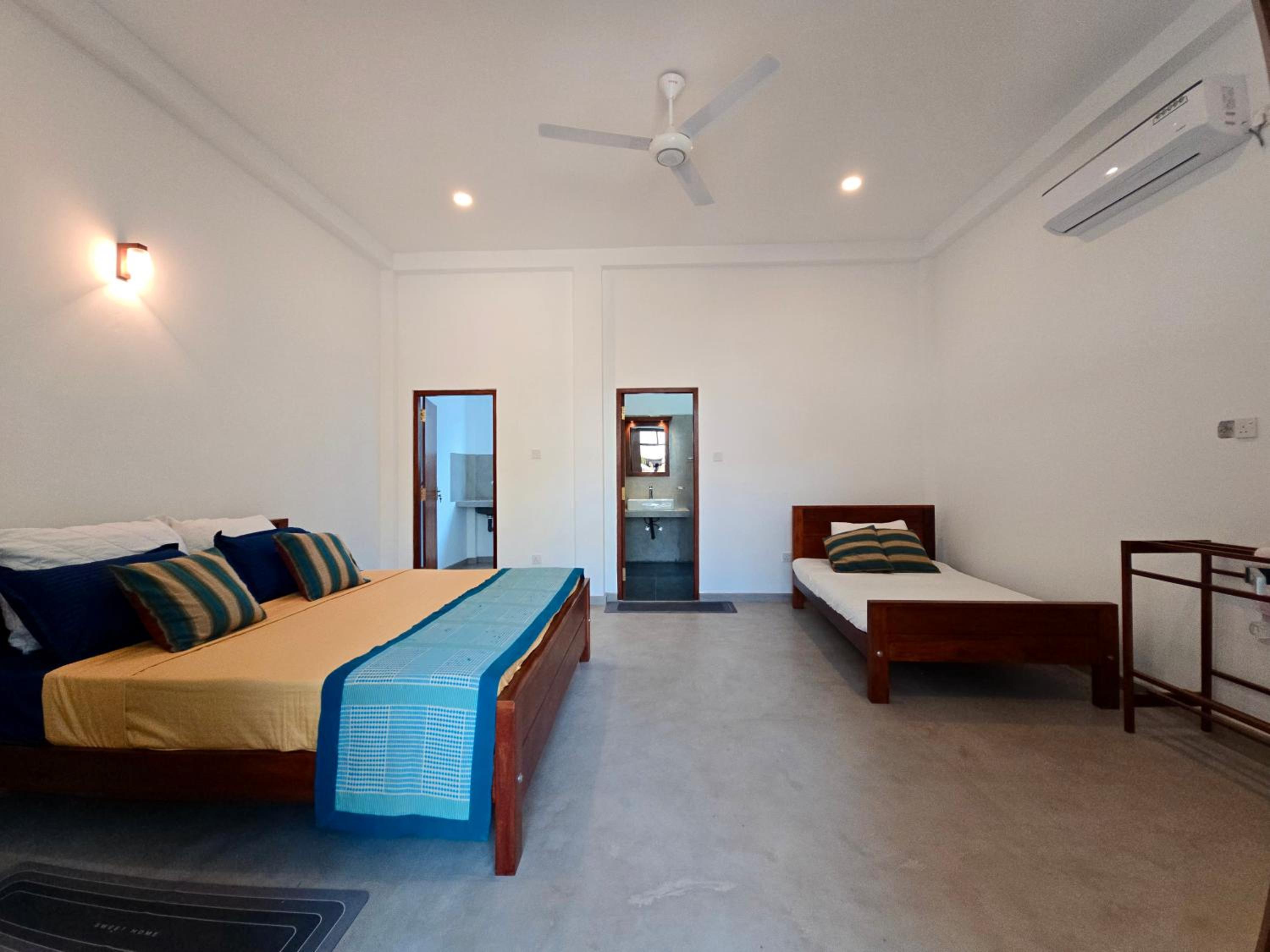 Family Room with Garden View photo 3