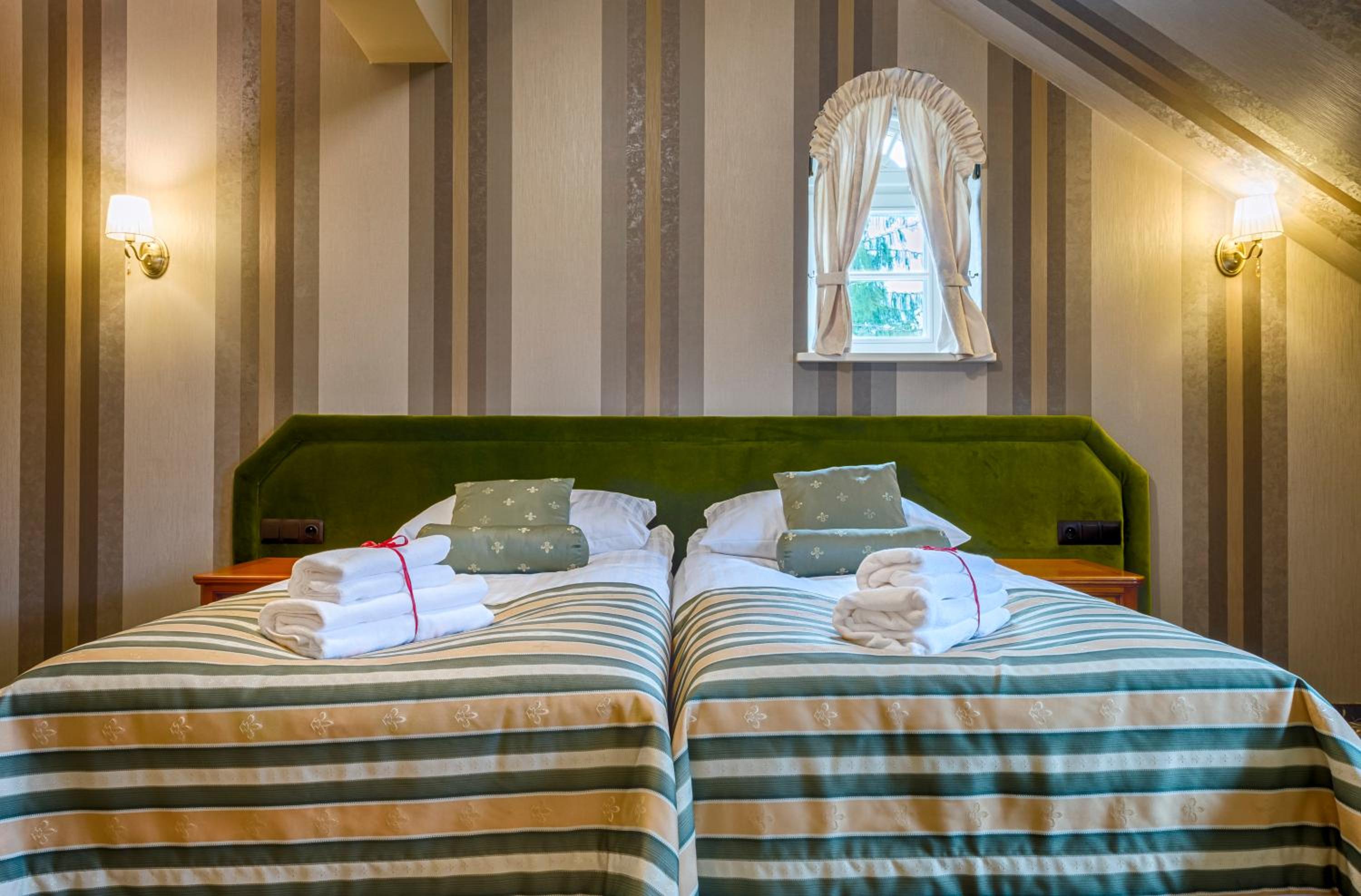 Triple Room - Photo 1