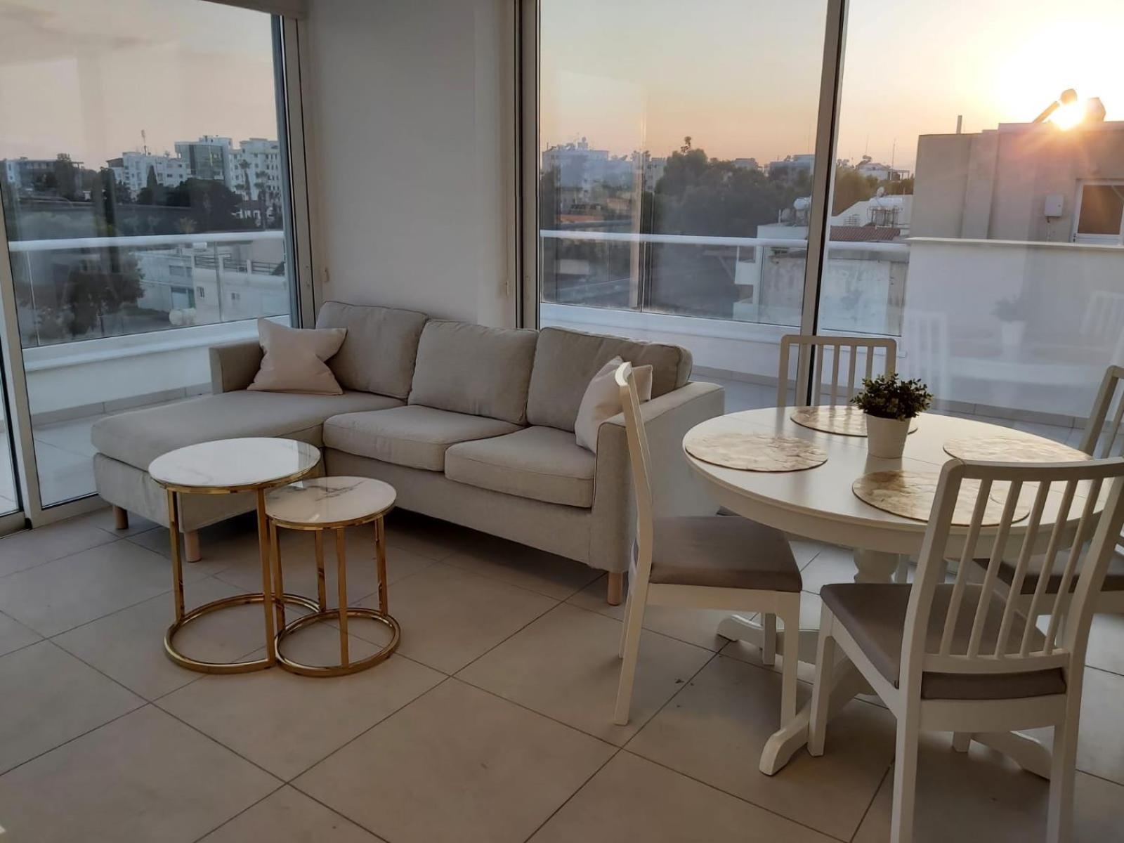 Two-Bedroom Apartment with Balcony and Sea View photo 1
