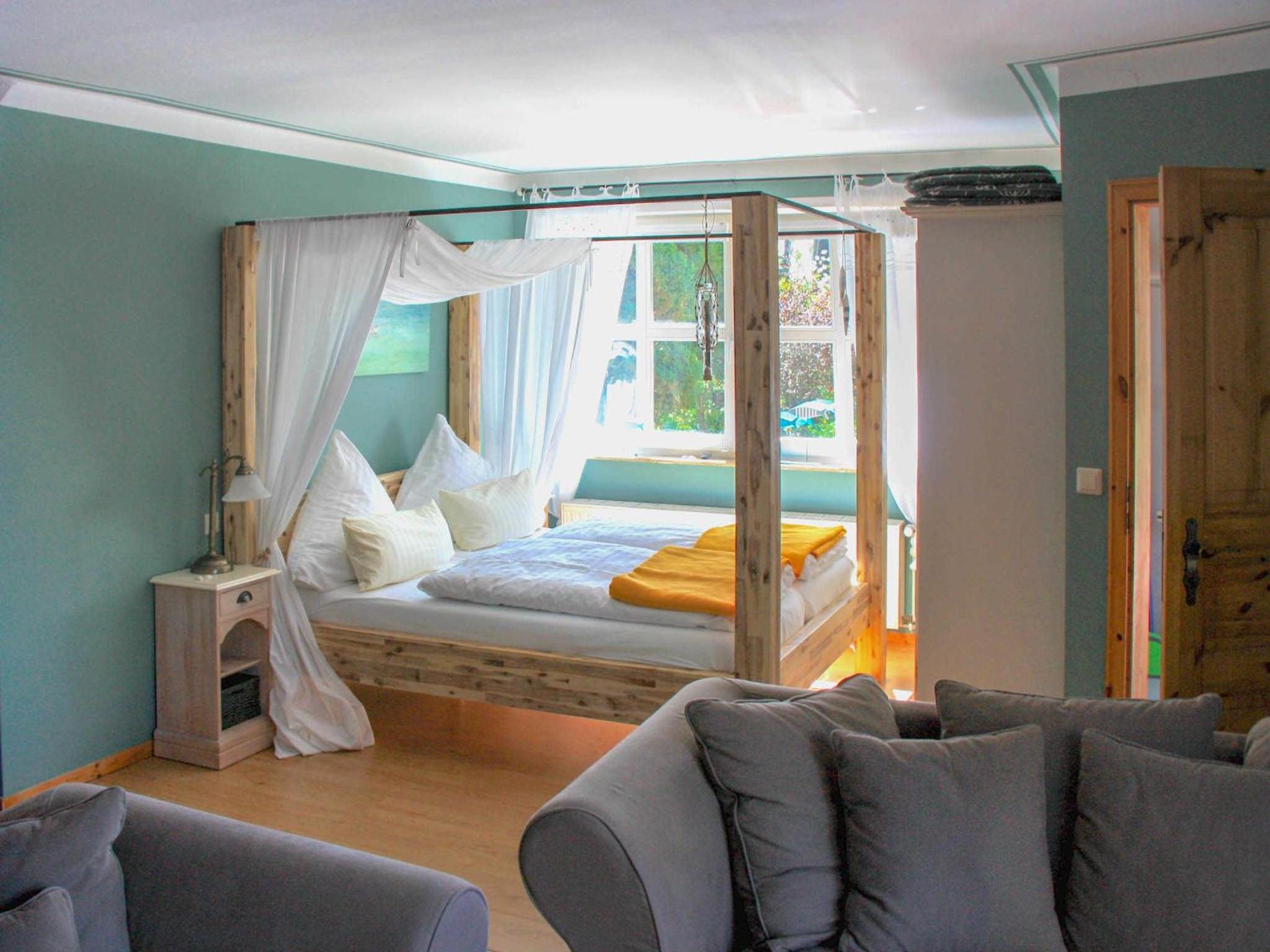One-Bedroom Apartment with Terrace photo 1