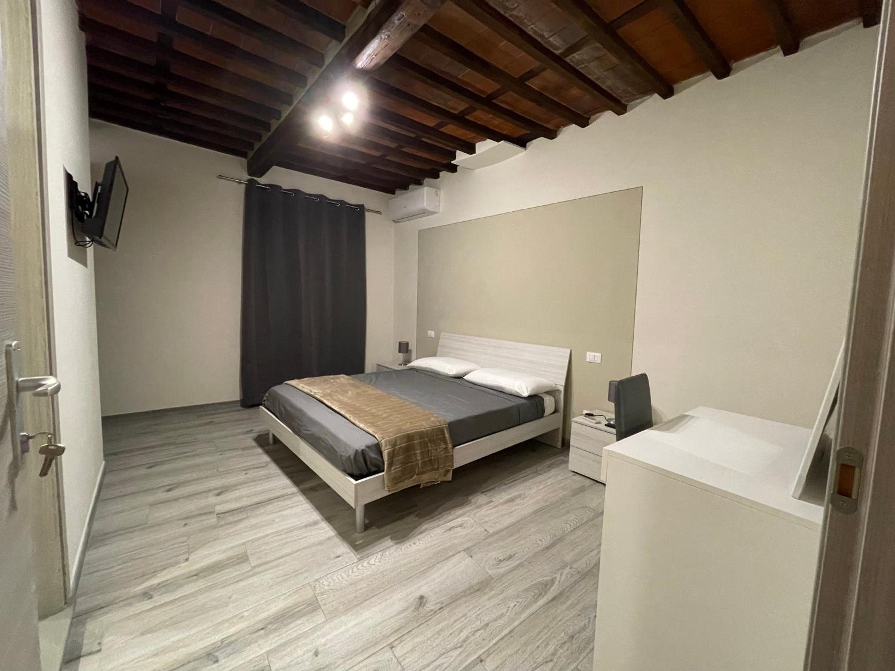Double Room with Private Bathroom photo 1