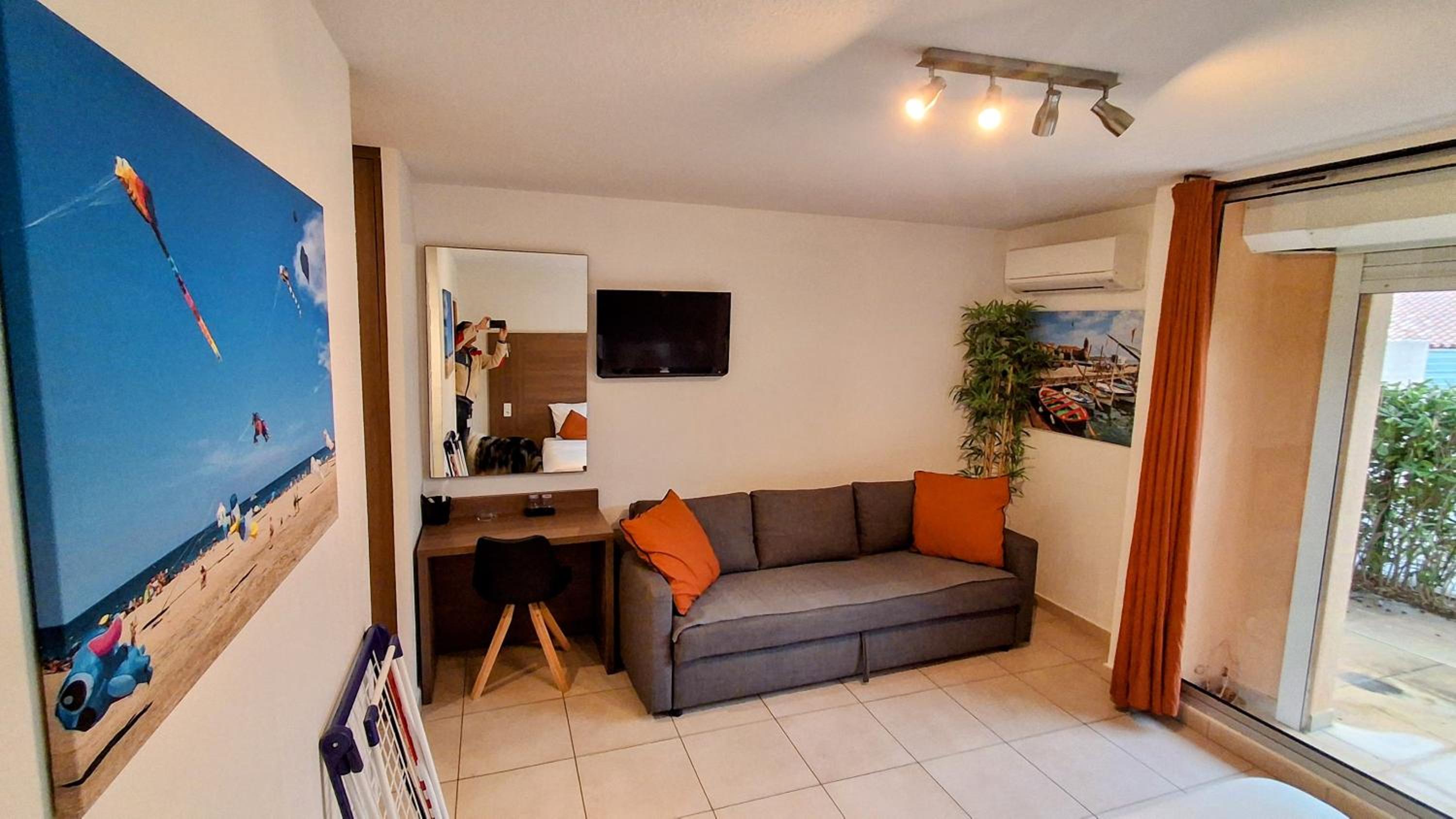 Extra Large Superior Room with Terrace - Photo 2