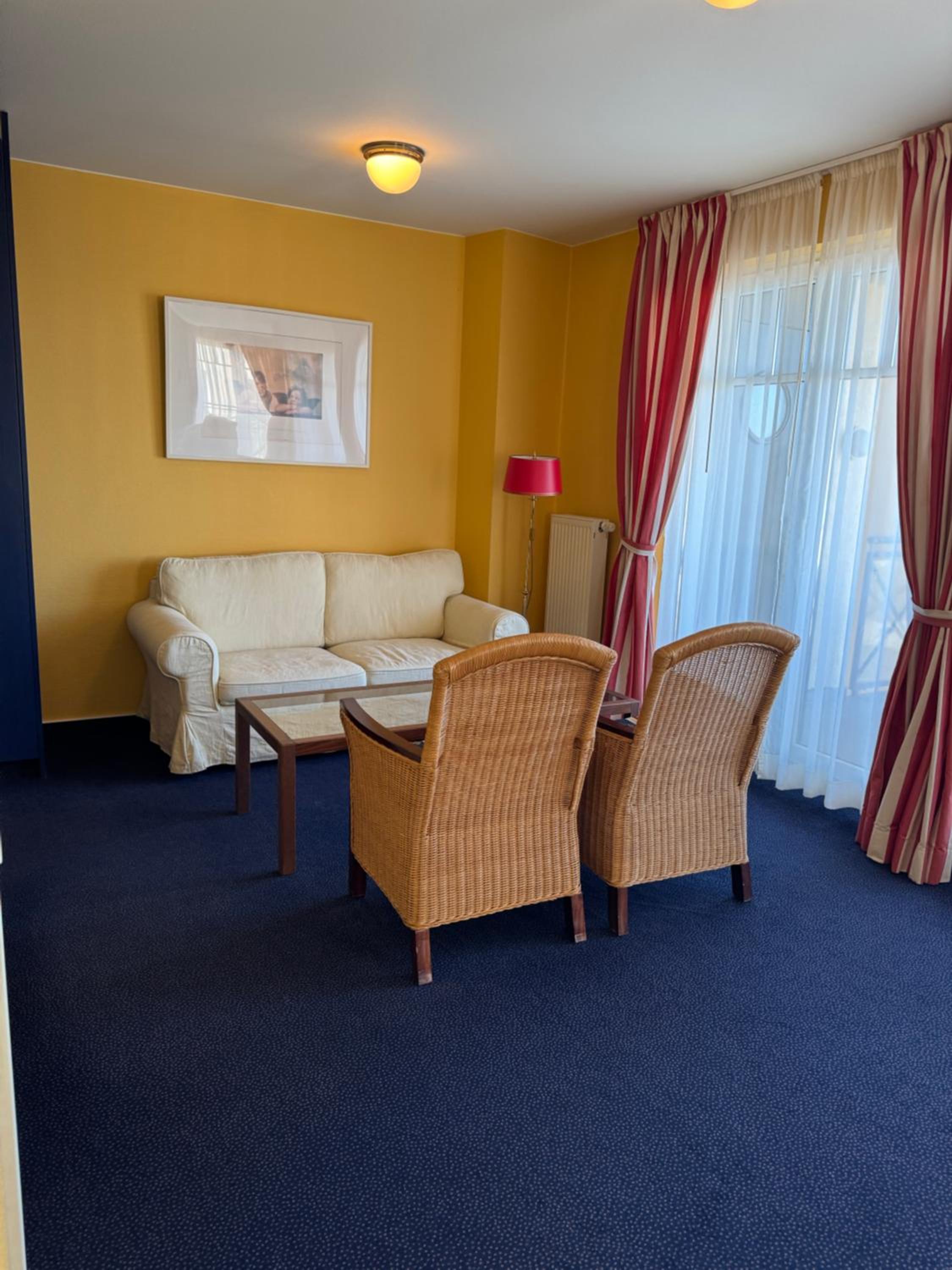 Junior Suite with Sea View thumbnail 6