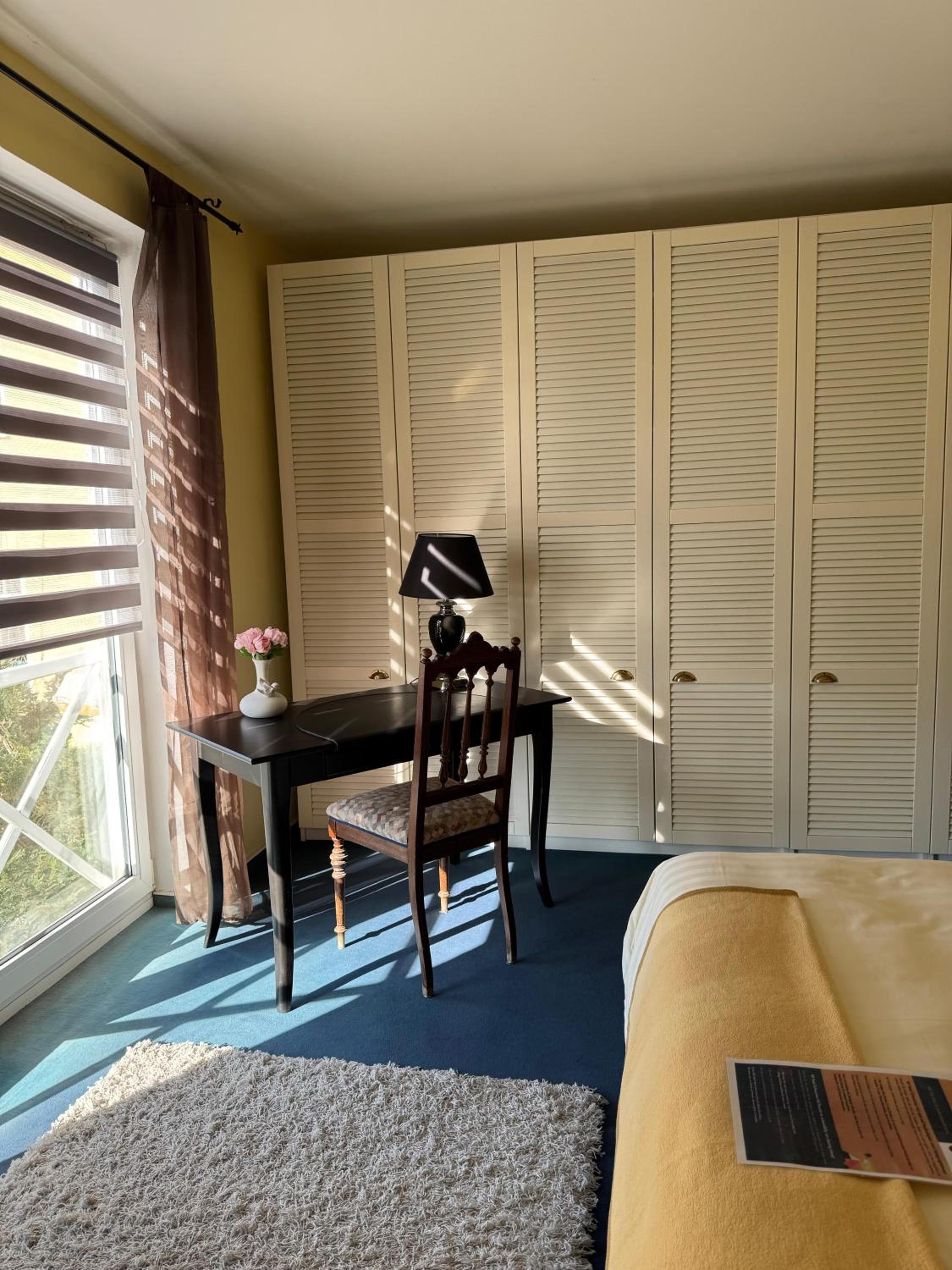 Two-Bedroom Apartment (4 Adults) thumbnail 6