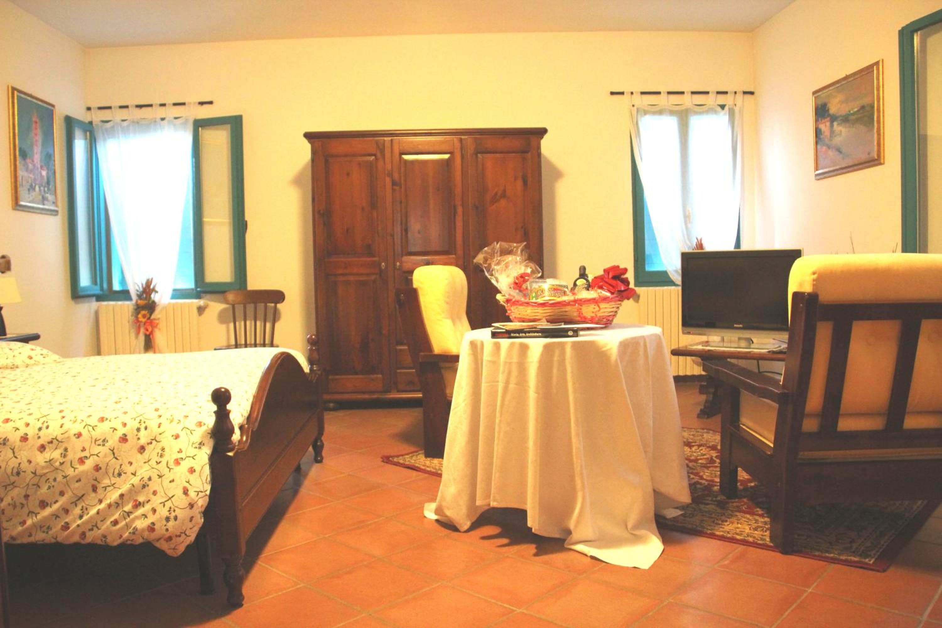 Double Room - Photo 1