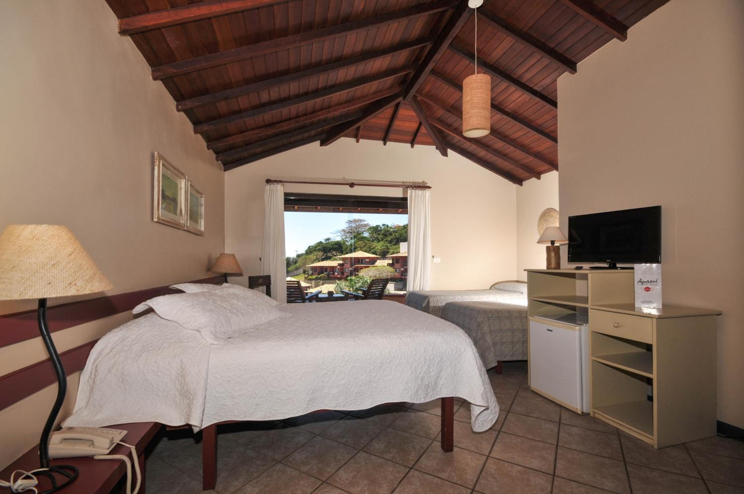 Superior Quadruple Room - Photo 4