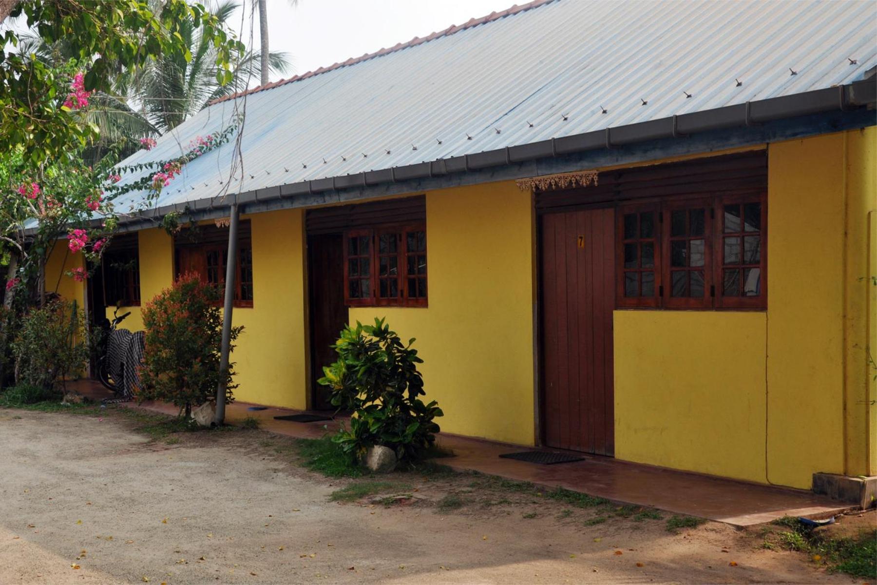 Basic Triple Room