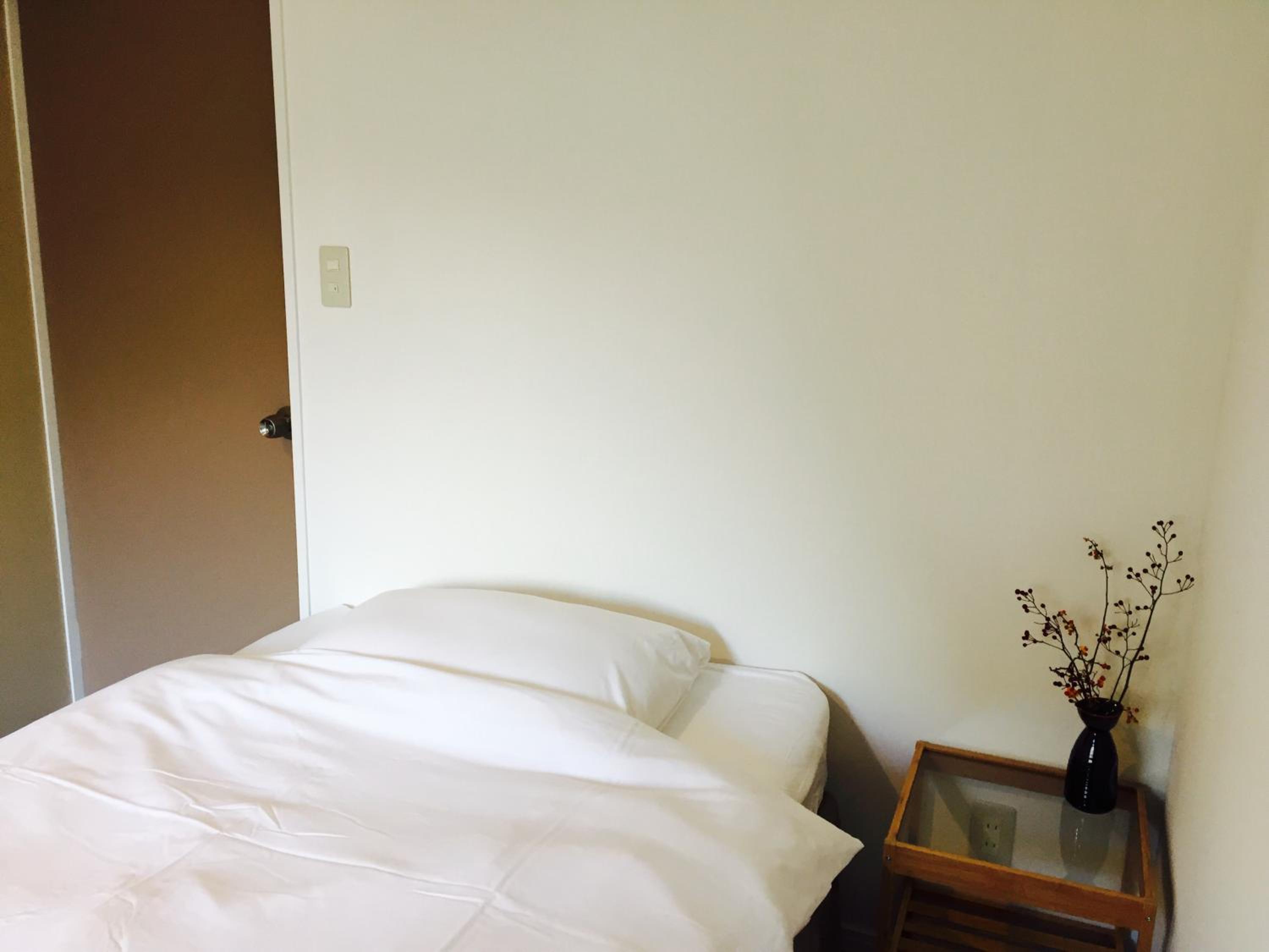Single Room with Mountain View