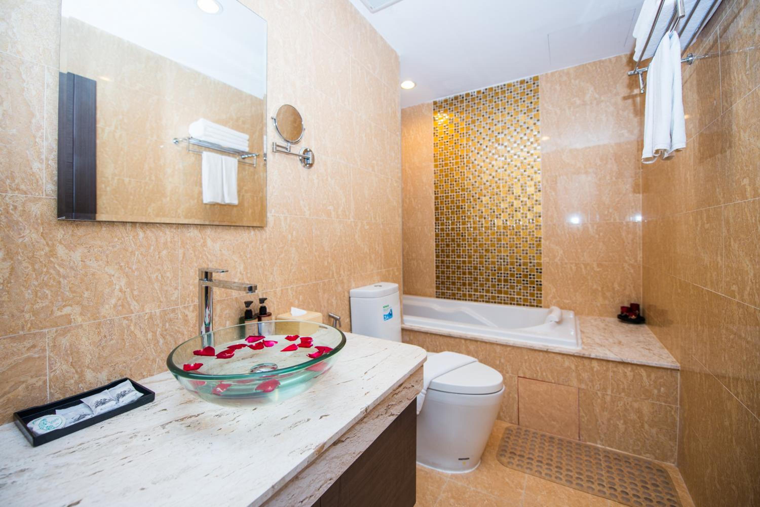 Superior Suite photo 2