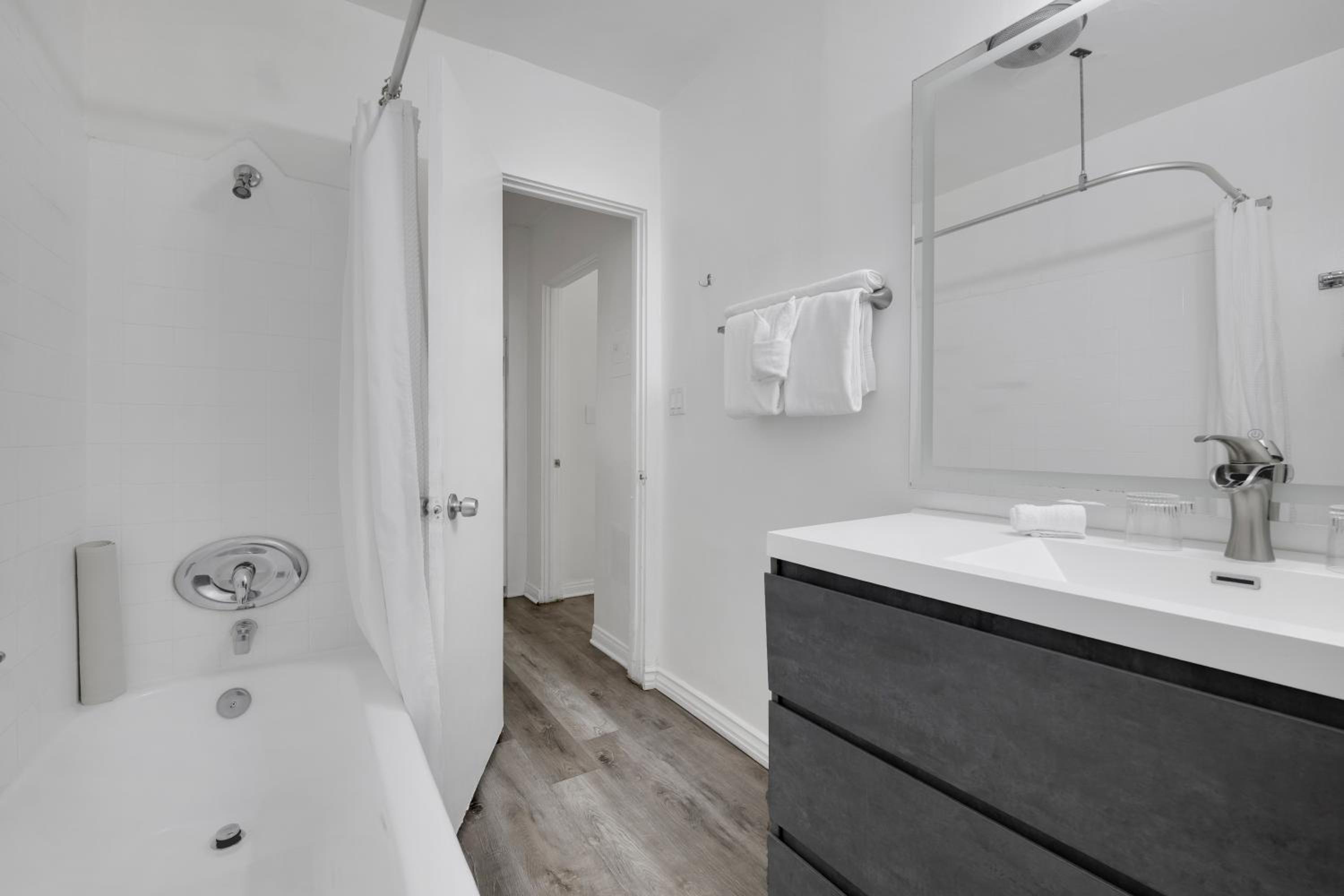 One Bedroom Suite with Two Double Beds
