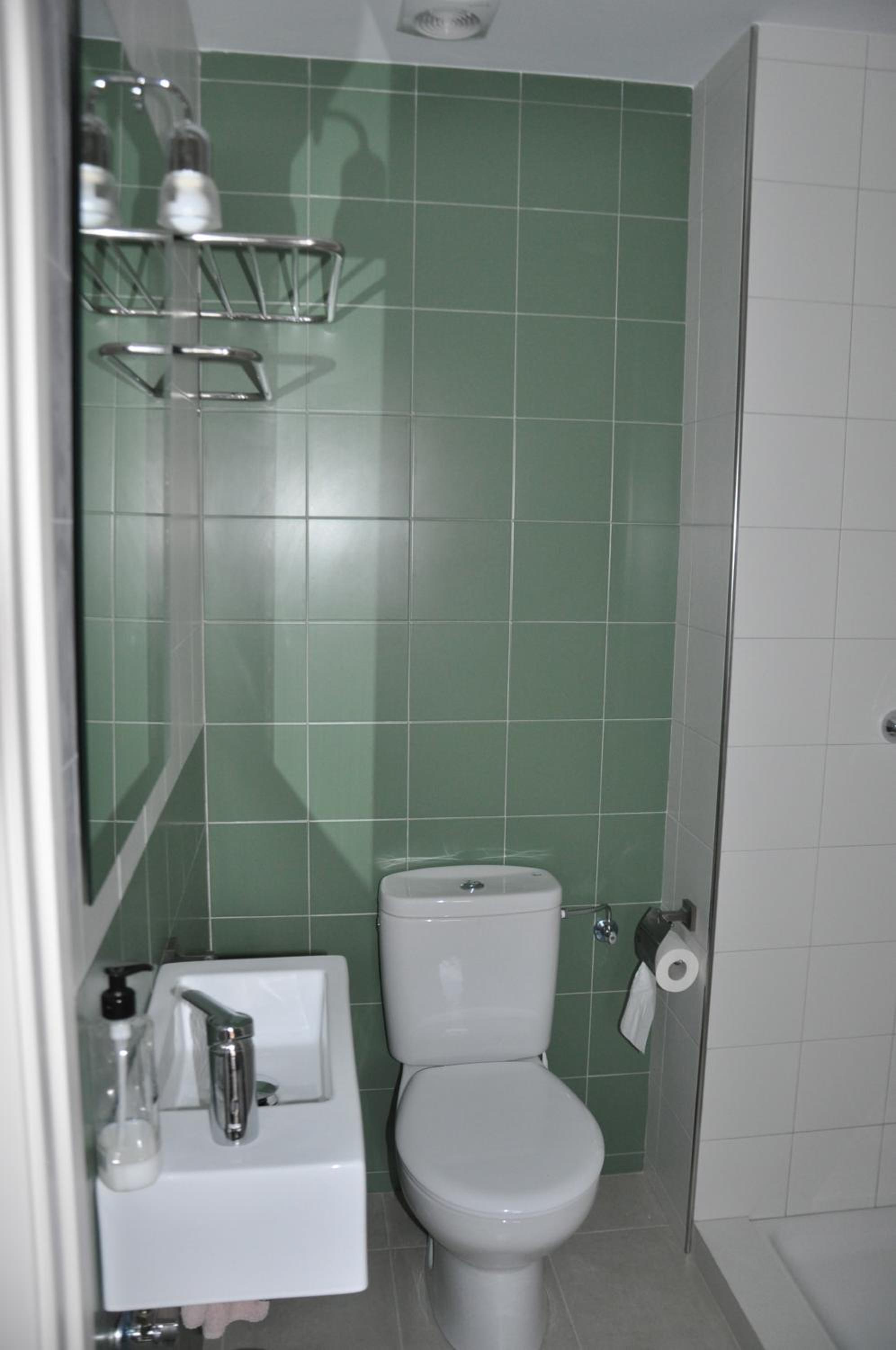Triple Room with Bathroom photo 3