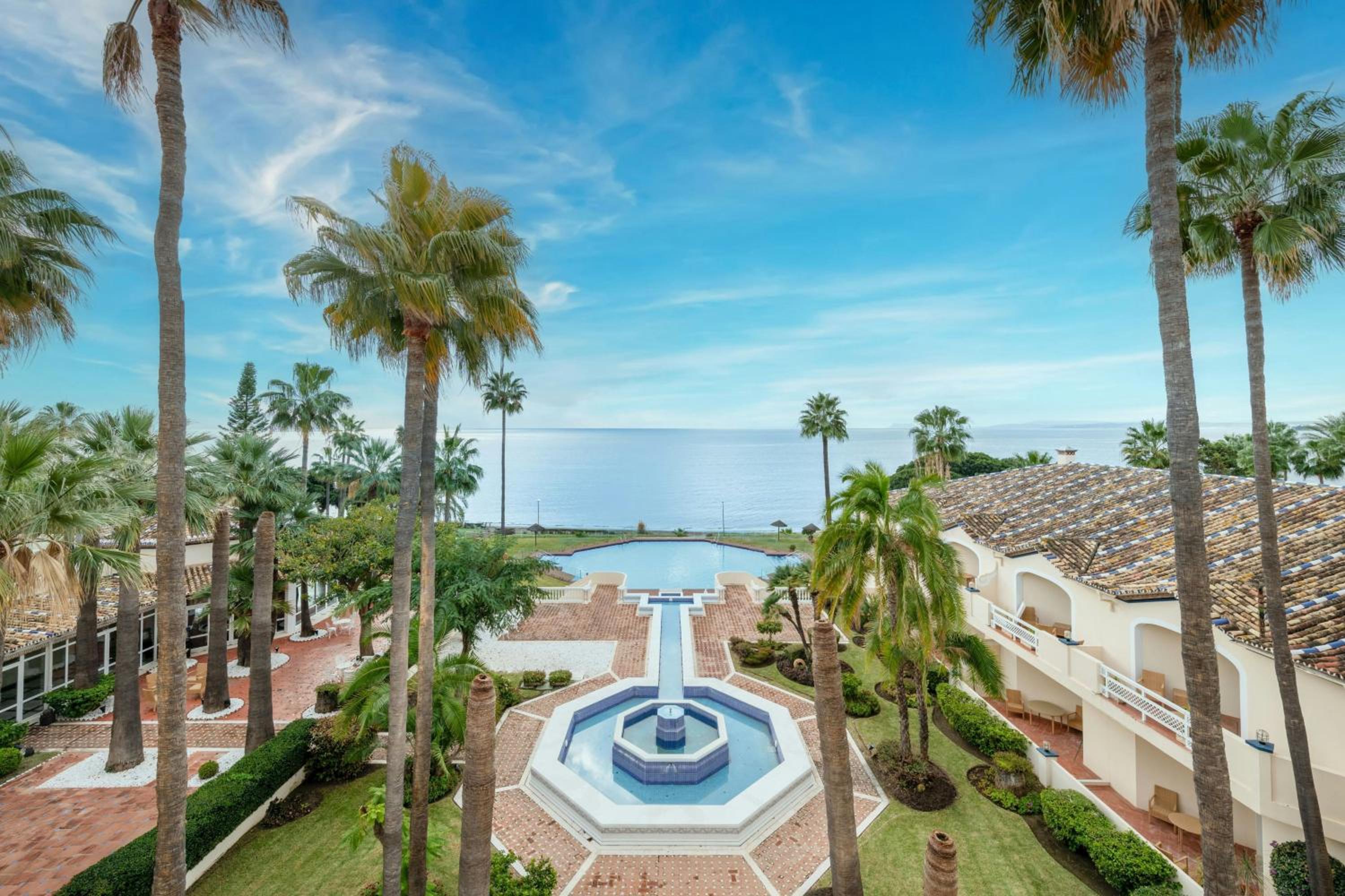Grand King Suite with Balcony and Sea View
