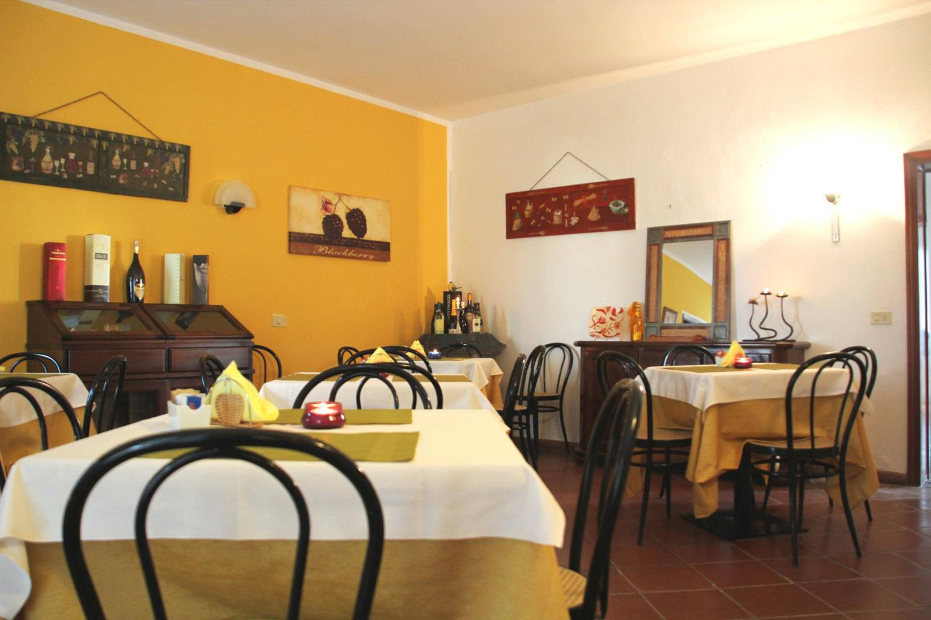 Quadruple Room - Photo 2