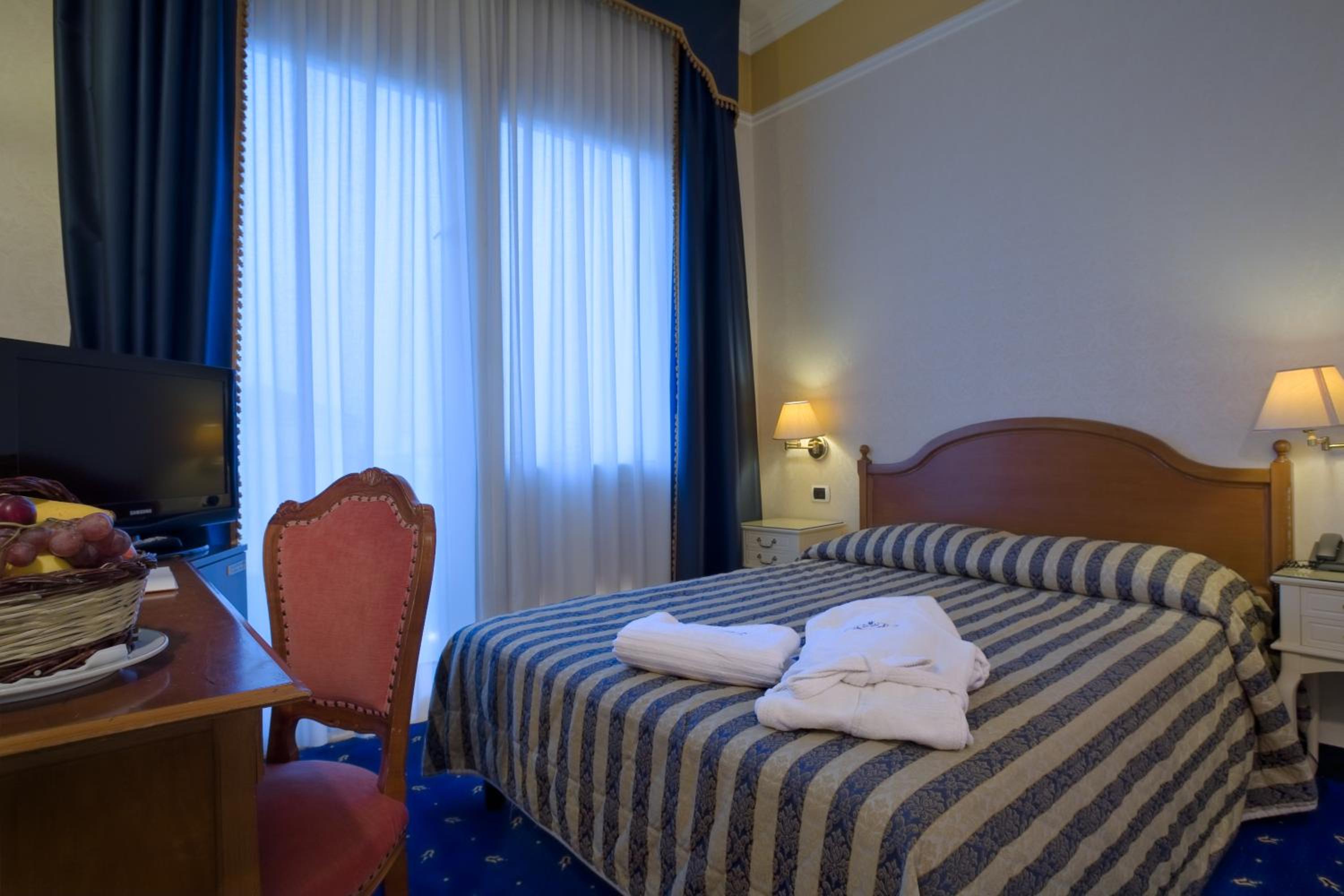 Classic Single Room with Balcony photo 1